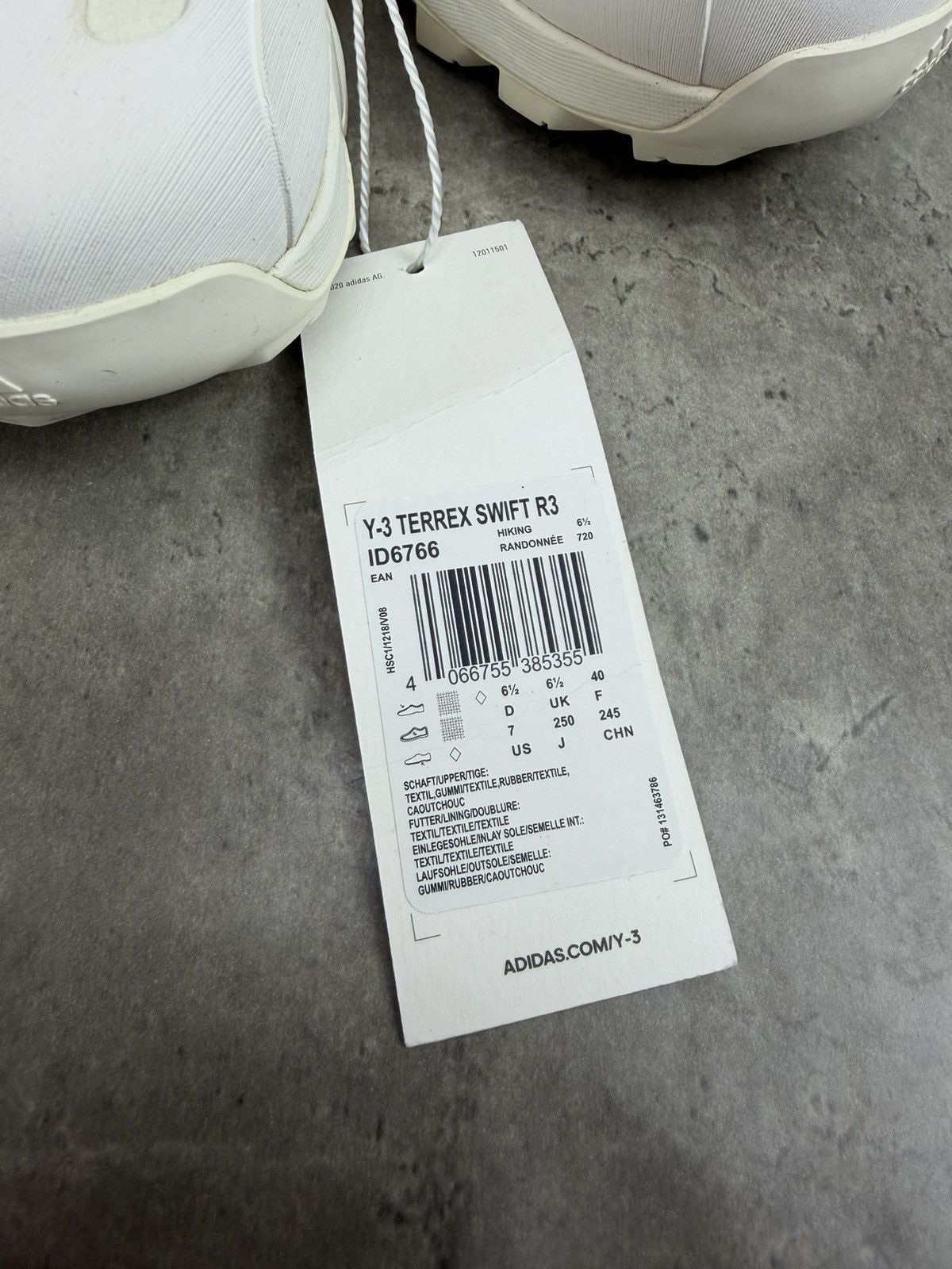 Yohji Yamamoto Adidas Y-3 Yohji Yamamoto Terrex Swift R3 Gore-Tex Size 7 Size US 7 / EU 40 - 10 Thumbnail