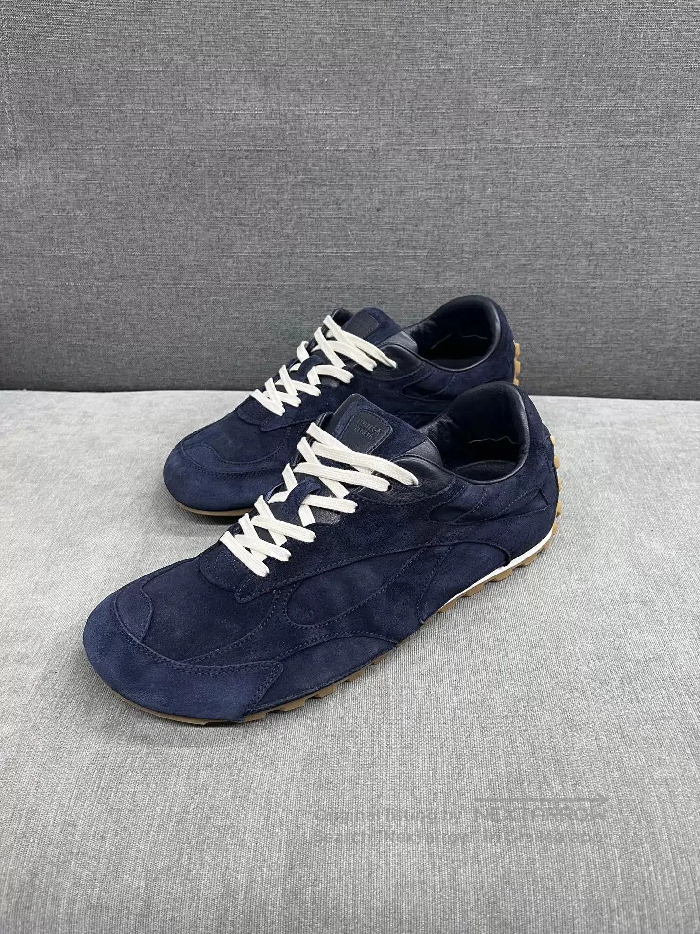 Bottega Veneta Blue Low-Top Sneakers Size 10. Size US 10 / EU 43 - 1 Thumbnail