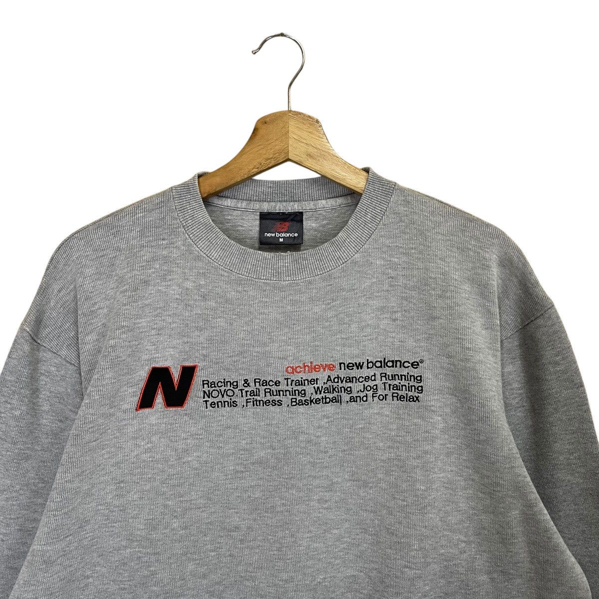Japanese Brand New Balance Spellout Logo Pullover Sweatshirt Size S Size US M / EU 48-50 / 2 - 4 Thumbnail