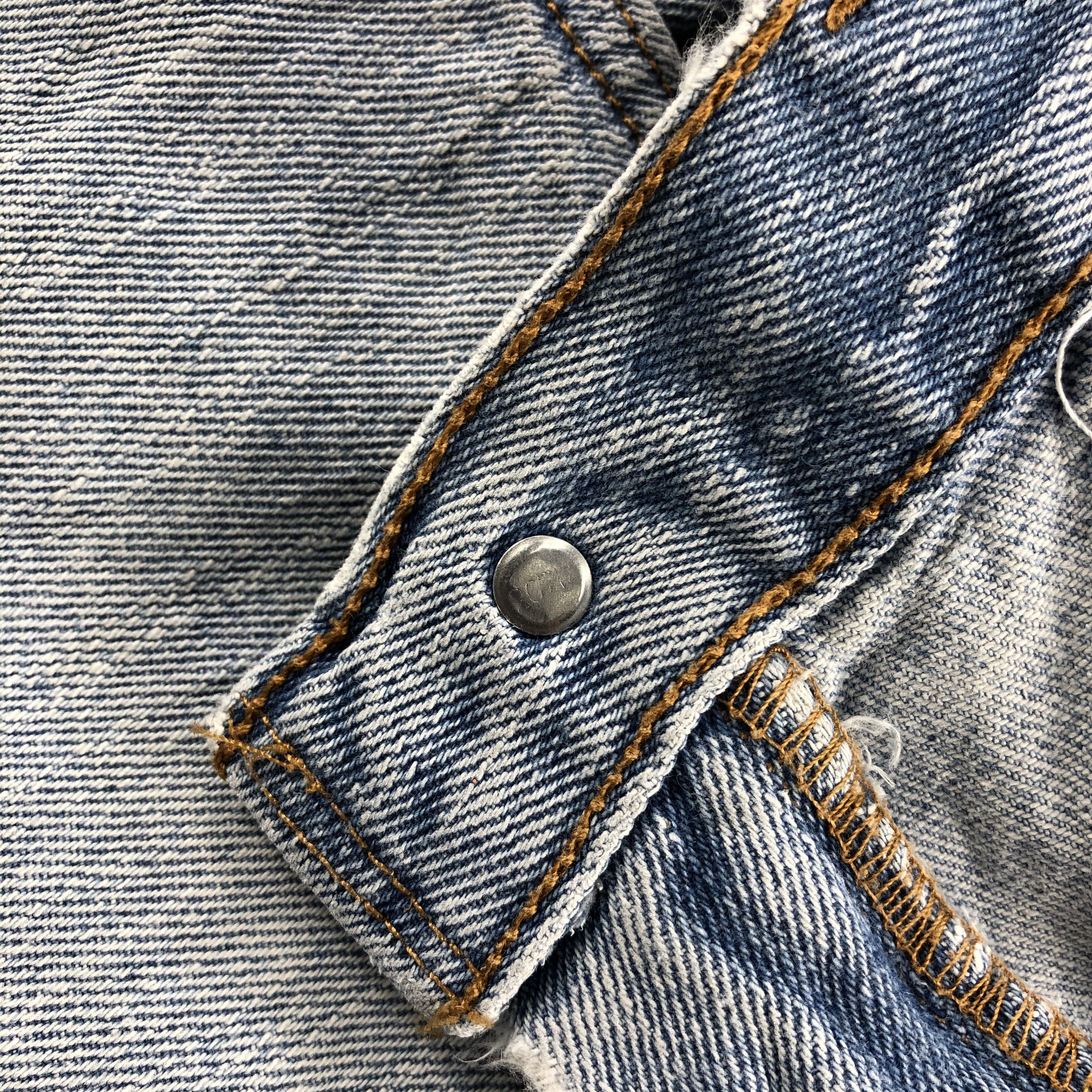 Levi's × Vintage Vintage Light Wash Levis Jeans Lot 550-JM818 Size US 31 - 10 Thumbnail