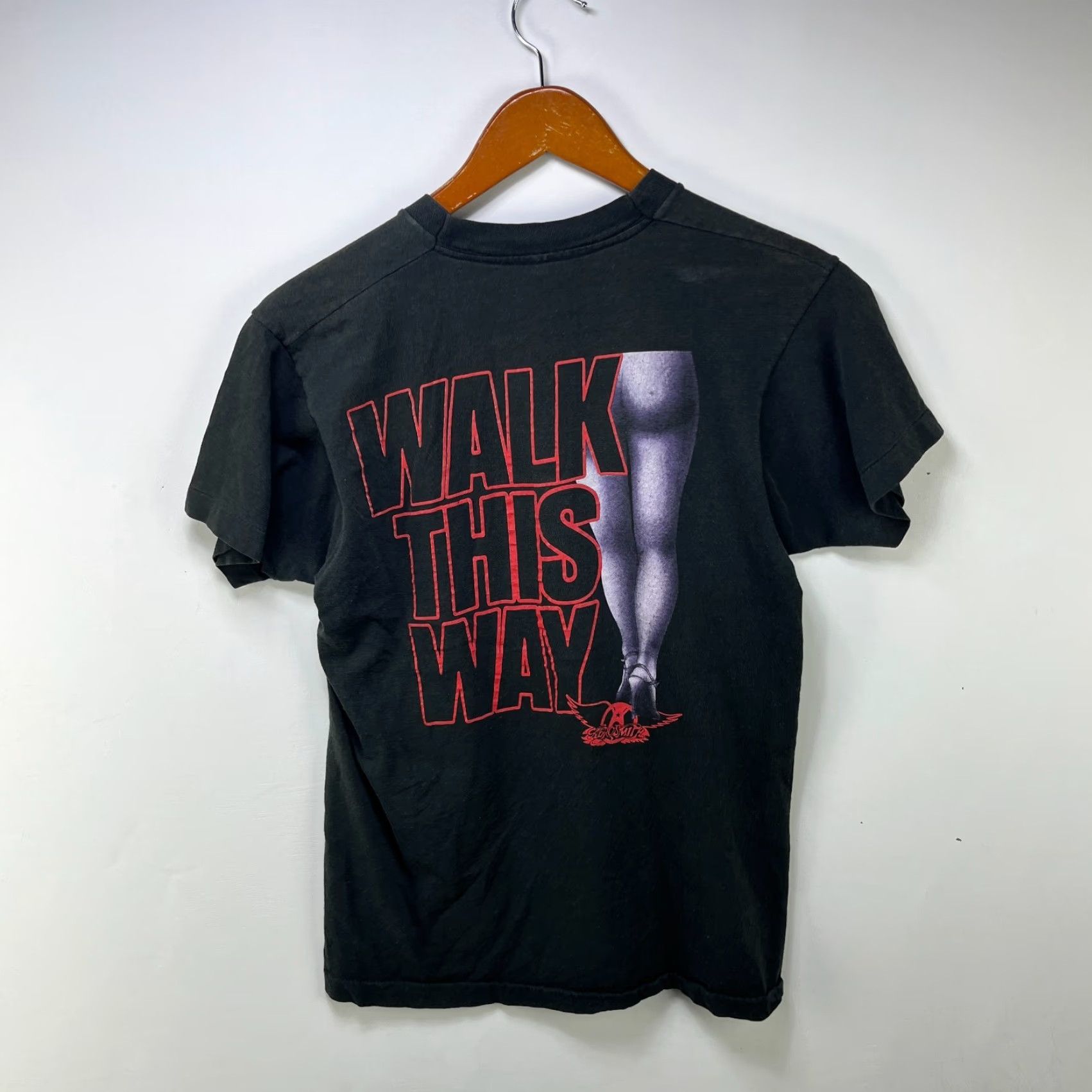 Aerosmith VINTAGE Aerosmith Walk This Way T Shirt M 90s Black Skull Graphic Print Short Sleeve Crew Neck Mens Regular Size US M / EU 48-50 / 2 - 6 Thumbnail