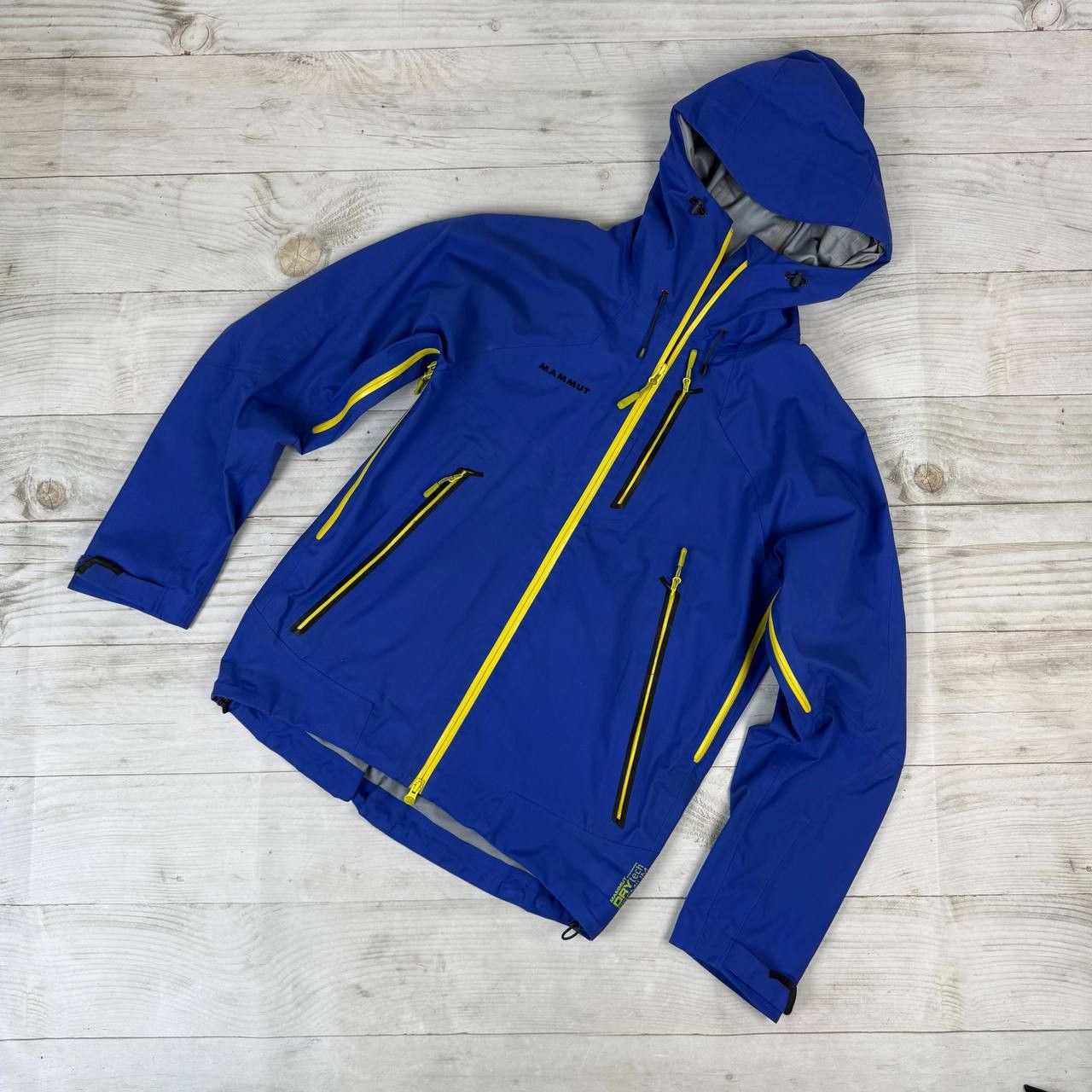 Mammut DryTech Premium Waterproof Hooded Windbreaker Jacket
