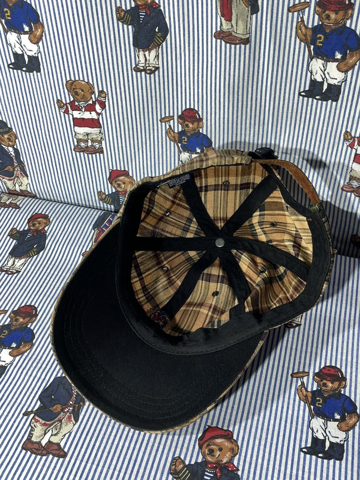 Tommy Hilfiger × Vintage Cap Tommy Hilfiger Lion Crest OG Vintage 90’s Size ONE SIZE - 12 Thumbnail