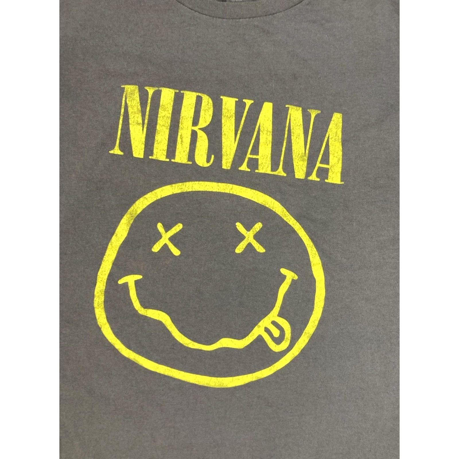 Vintage VINTAGE Nirvana T-Shirt Men 3XL Gray Short Sleeve Graphic Print Crew Neck Rock Band Music Shirts Women/Mens Size US XXL / EU 58 / 5 - 2 Thumbnail
