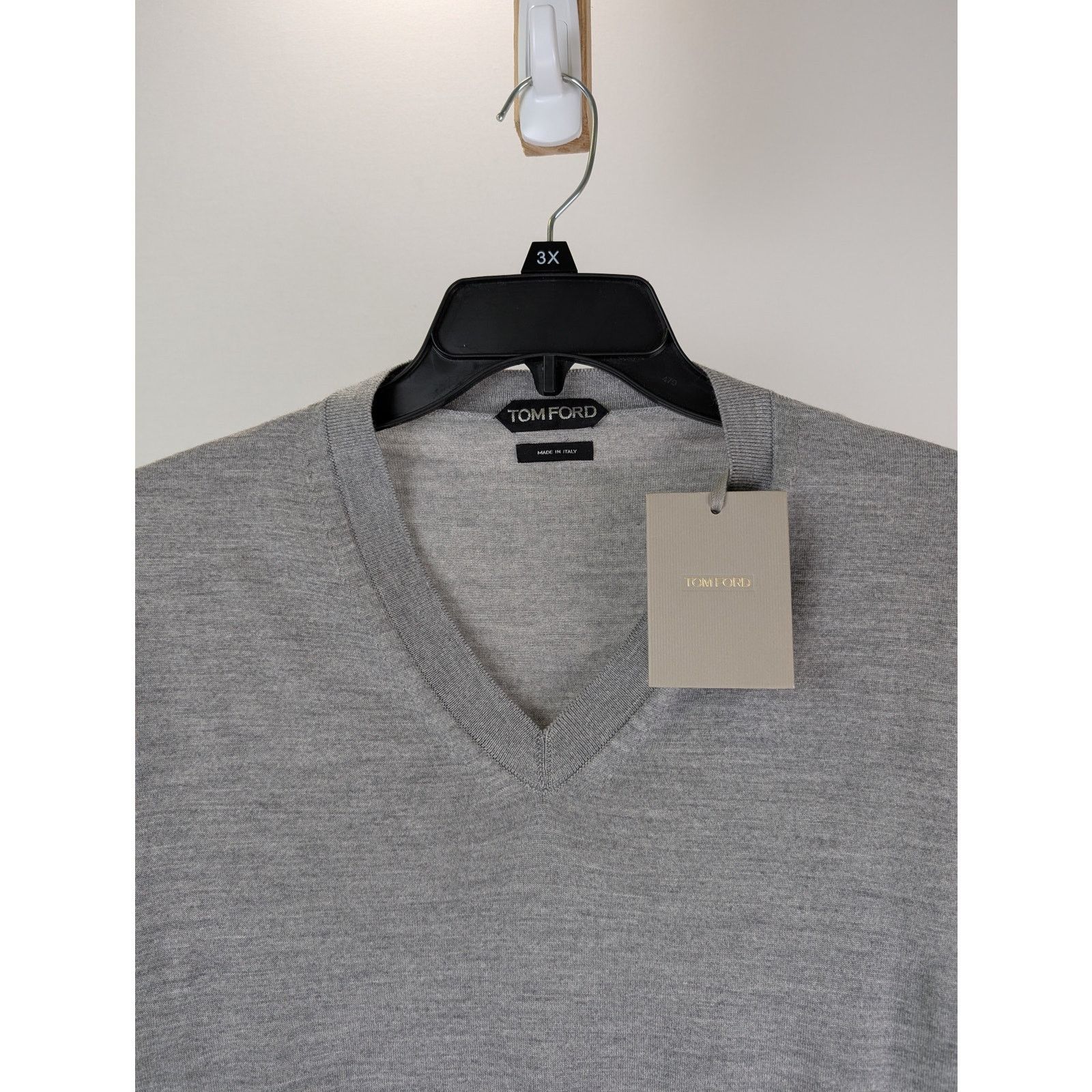 Tom Ford o1rshd1 V-Neck Knitwear Crewneck Sweatshirt in Grey Size US M / EU 48-50 / 2 - 5 Thumbnail