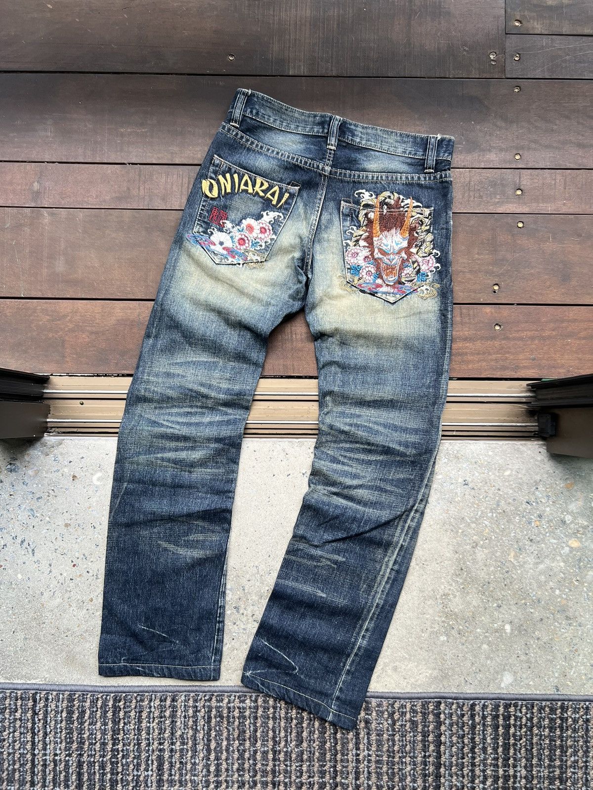 Japanese Brand 00’s ONIARAI RARE EMBROIDED FADED JEANS EVISU STYLE RARE Size US 29 - 1 Thumbnail