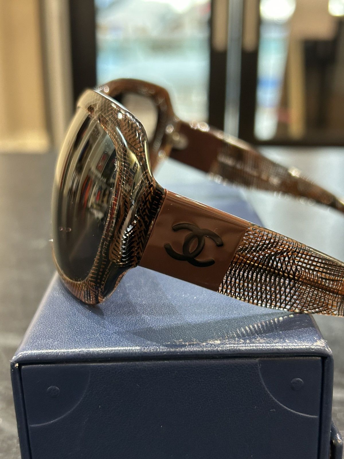 Chanel Chanel Sunglasses Size ONE SIZE - 4 Thumbnail