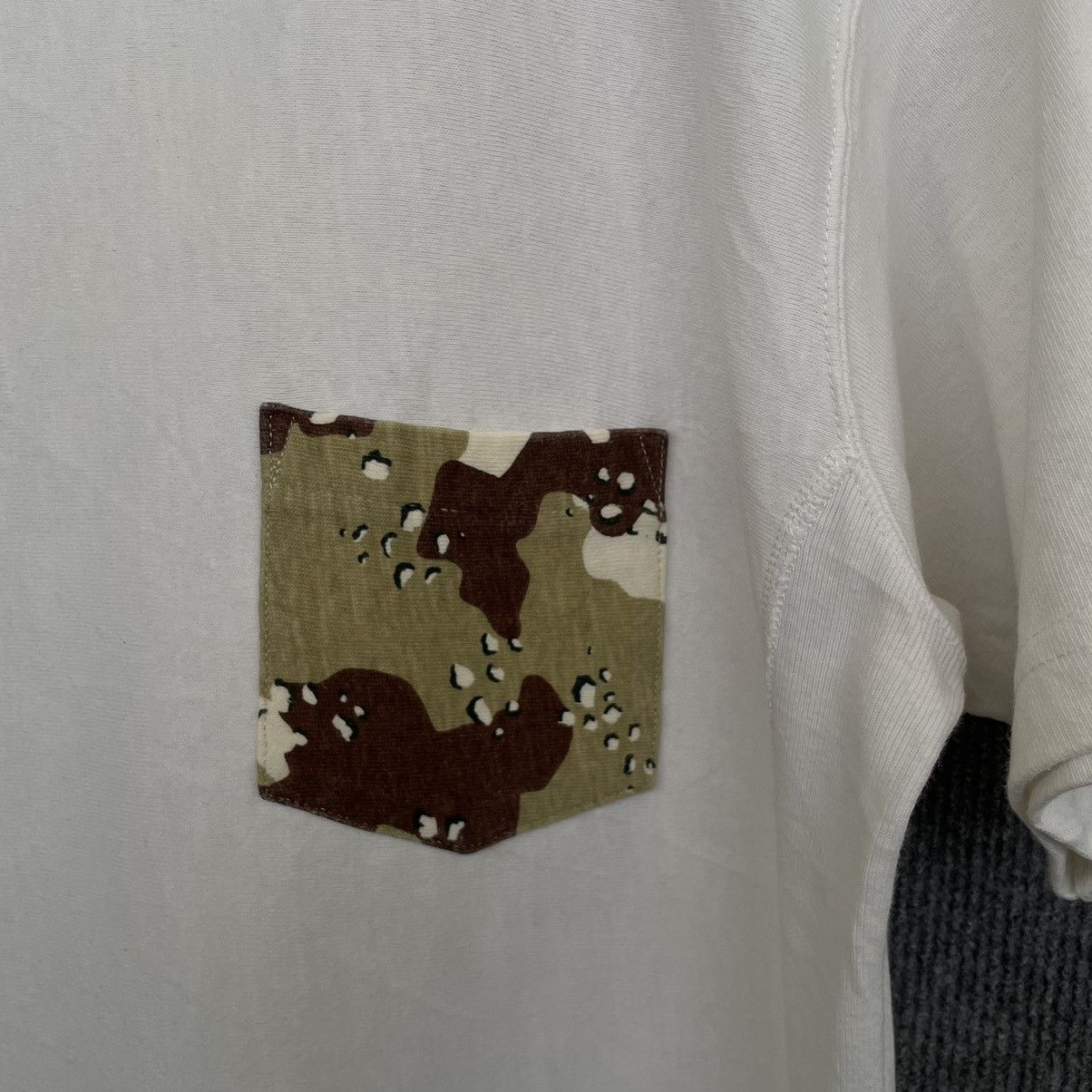 Champion × Vintage Vintage 90s Champion Reverse Weave Single Camo Pocket Tee Size US L / EU 52-54 / 3 - 2 Thumbnail