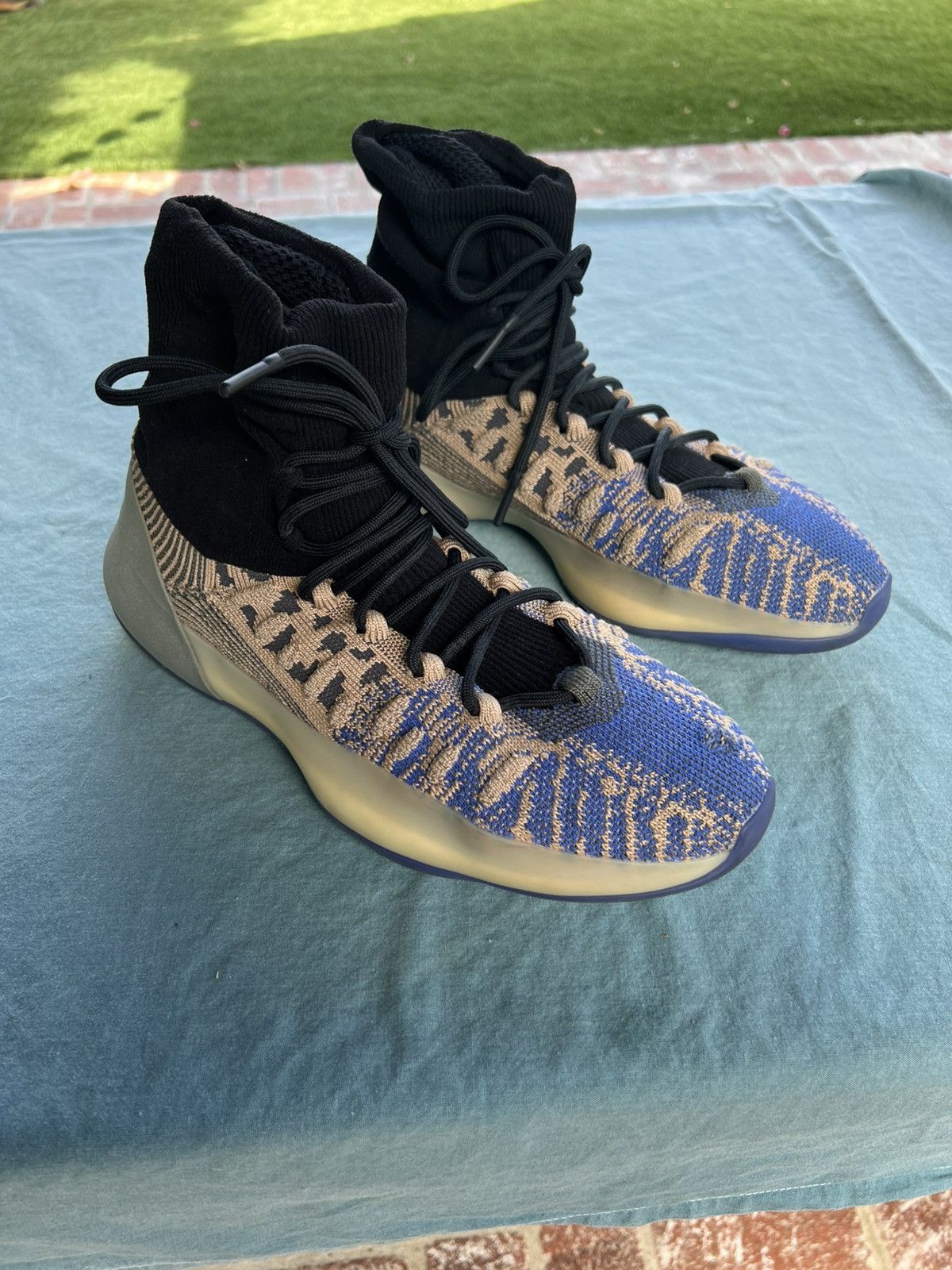 Yeezy Yeezy Adidas Knit Basketball Slate Azure Mens 11 Size US 11 / EU 44 - 1 Thumbnail