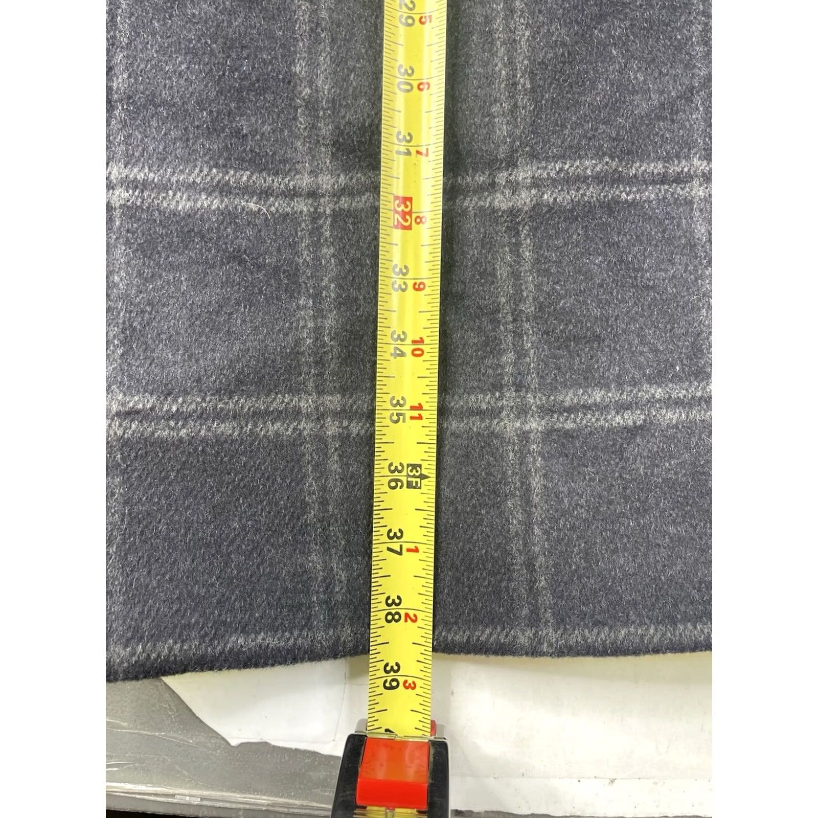 Jos. A. Bank Jos. A. Bank Overcoat Jacket Mens 44R Wool Blend Charcoal Gray Check Button Long Tailored Fit Size US S / EU 44-46 / 1 - 7 Thumbnail