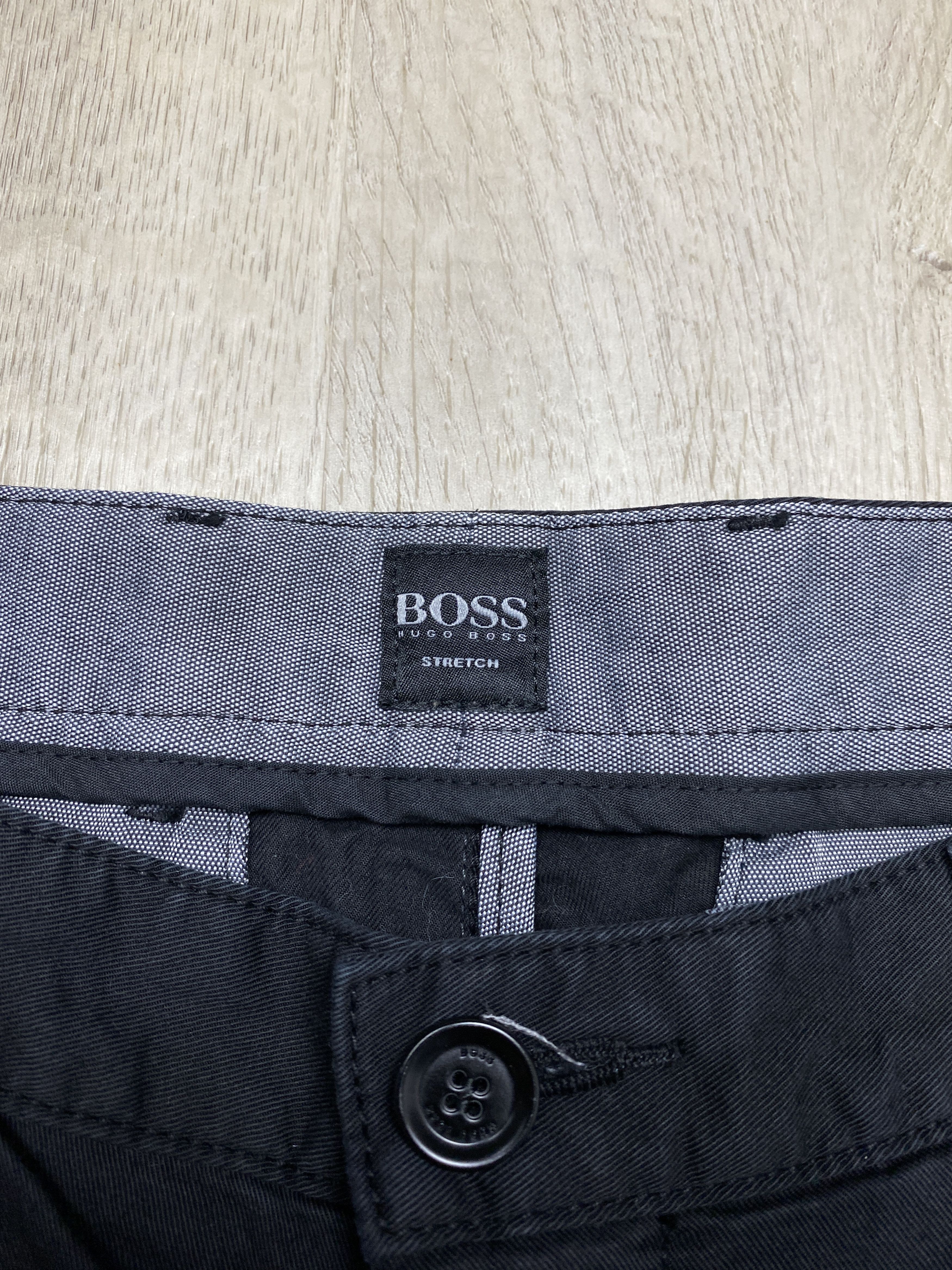 Hugo Boss × Vintage Hugo Boss Vintage Mens Chino Shorts Size US 32 / EU 48 - 3 Thumbnail