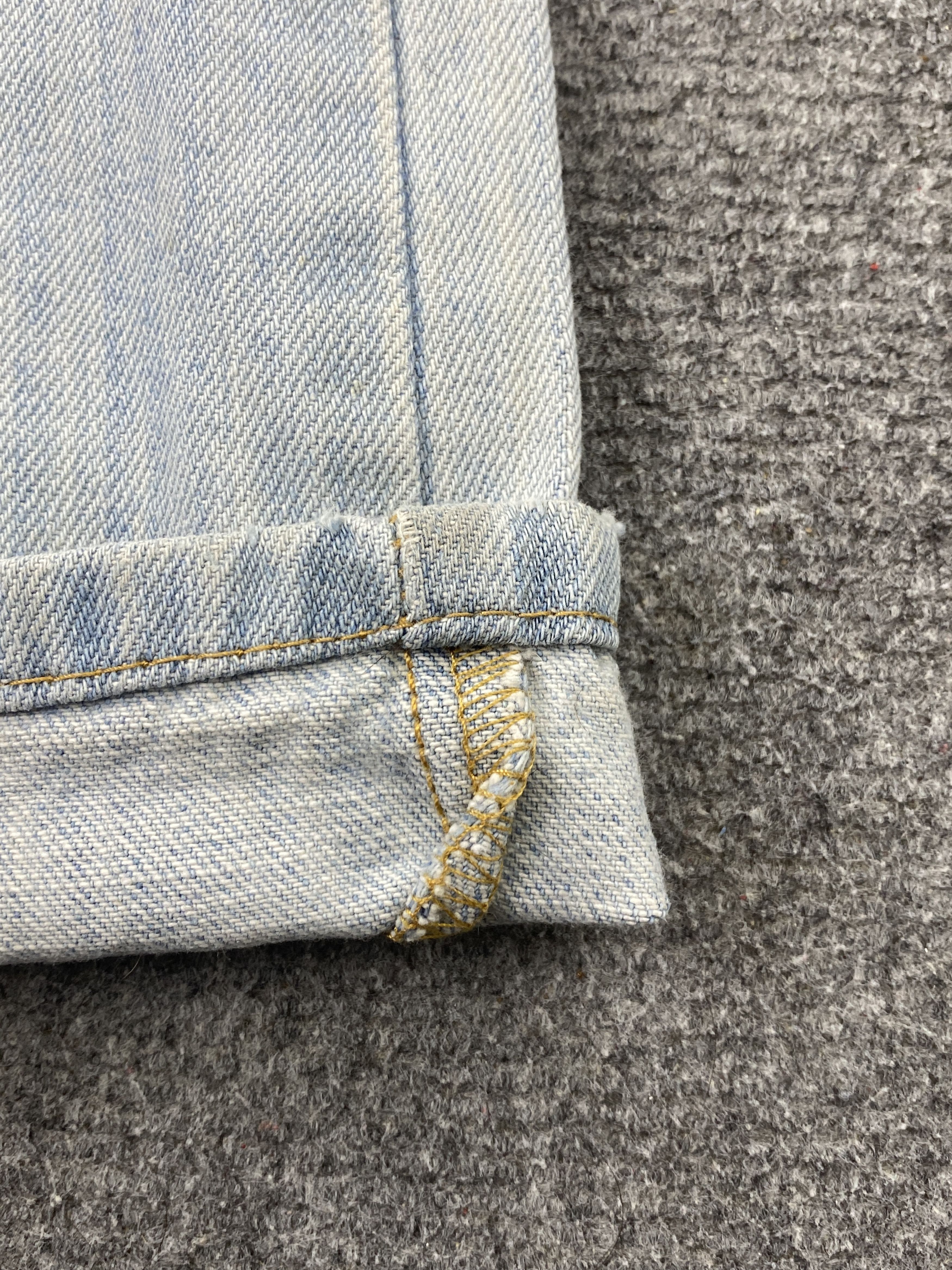 Levi's × Vintage Distressed Light Washed Vintage Levi's 527 Bootcut Jeans Size US 34 / EU 50 - 7 Thumbnail