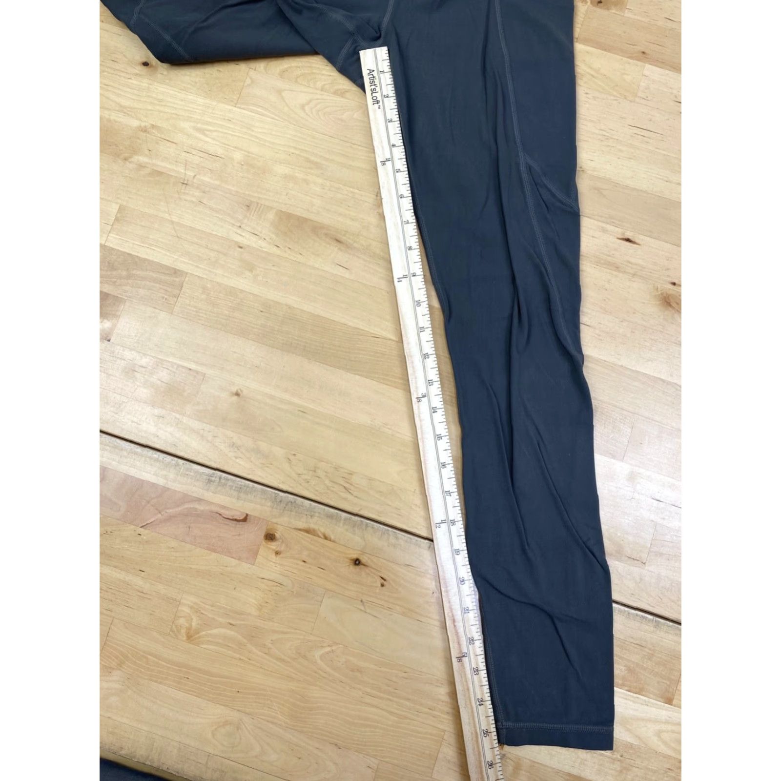 Athleta Athleta Leggings Womens S Gray Activewear Casual Outdoor Athleisure Sports Gym & Training Running & Jogging Yoga Ankle Size 28" / US 6 / IT 42 - 6 Thumbnail