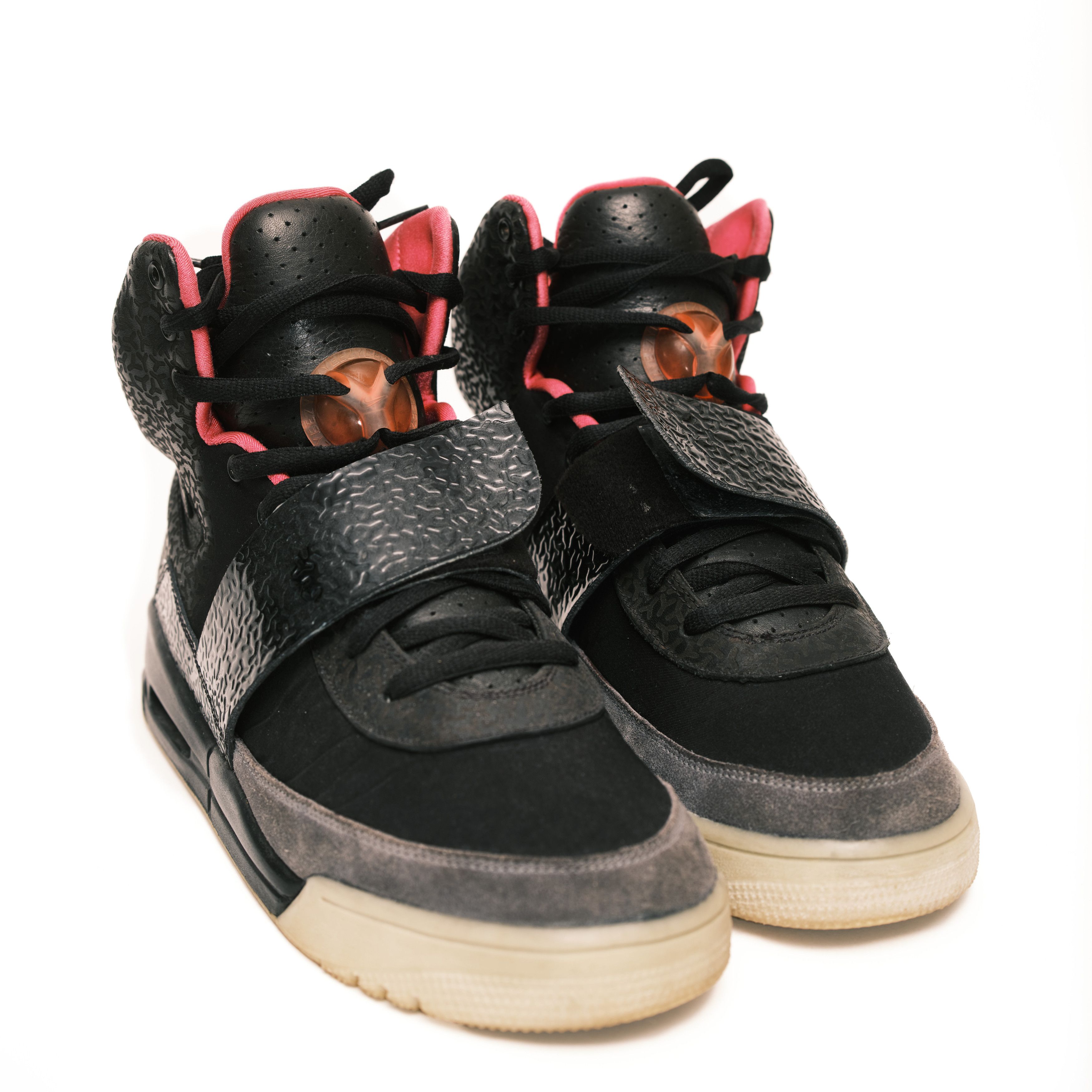 Kanye West Nike Air Yeezy 1 Blink Size 10.5 w/ Box Size US 10.5 / EU 43-44 - 12 Thumbnail