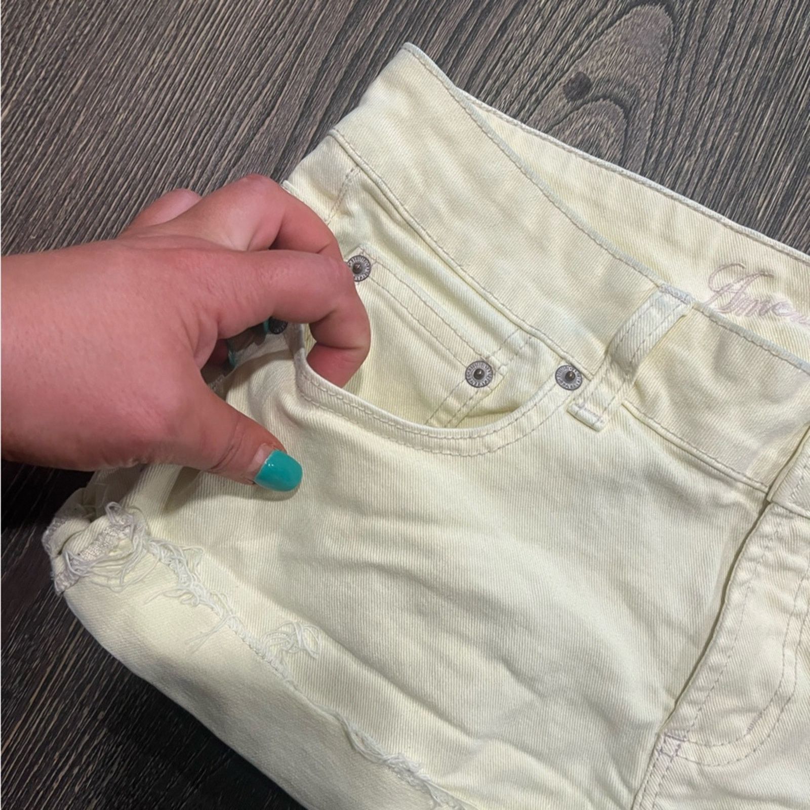 American Eagle Outfitters American Eagle Womens Jean Shorts Mid Rise Cuffed Hem Denim Size 28" / US 6 / IT 42 - 5 Thumbnail