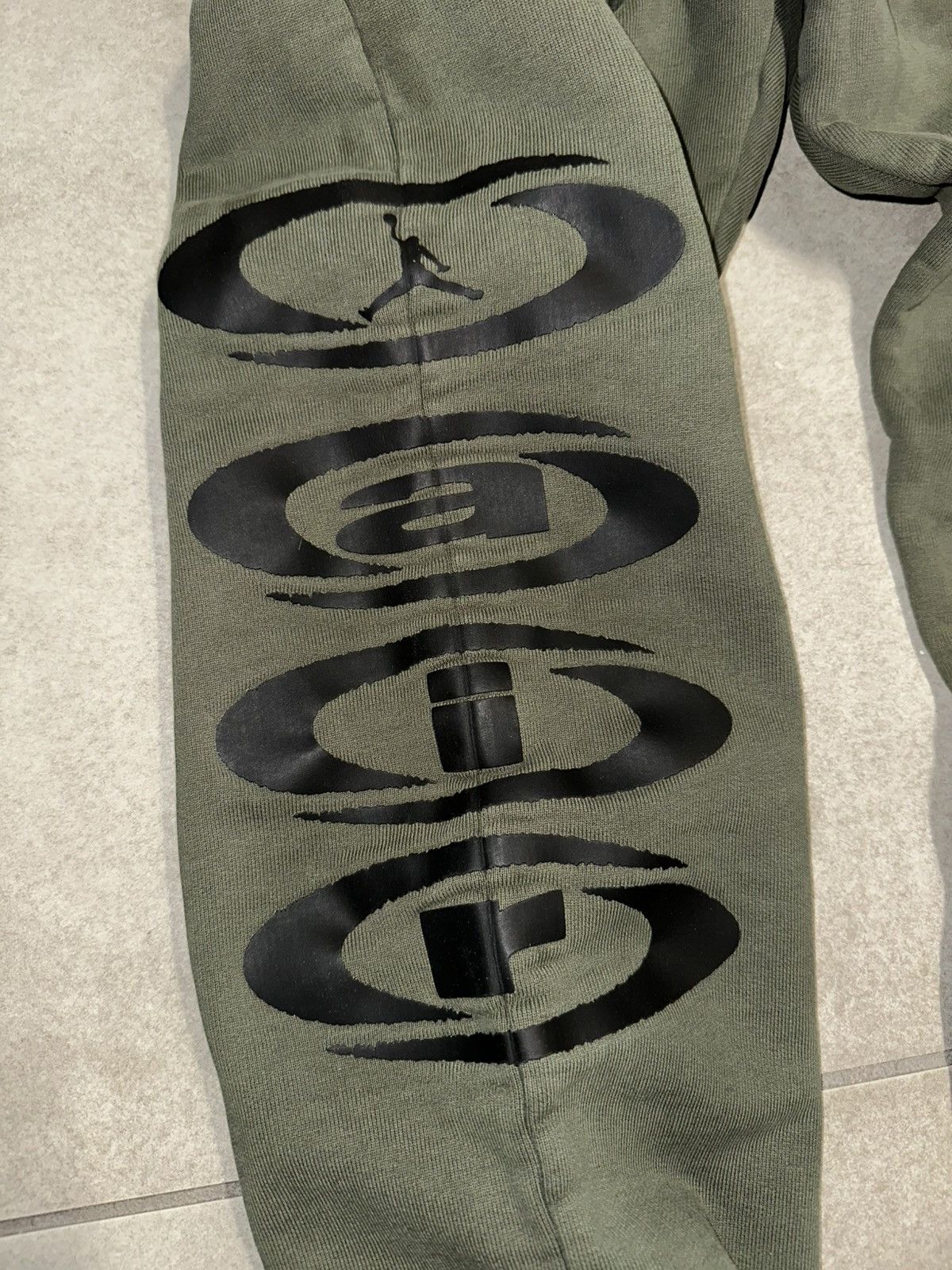 Travis Scott Olive Catus Jack Opium Sweatpants. Size US 34 / EU 50 - 5 Thumbnail