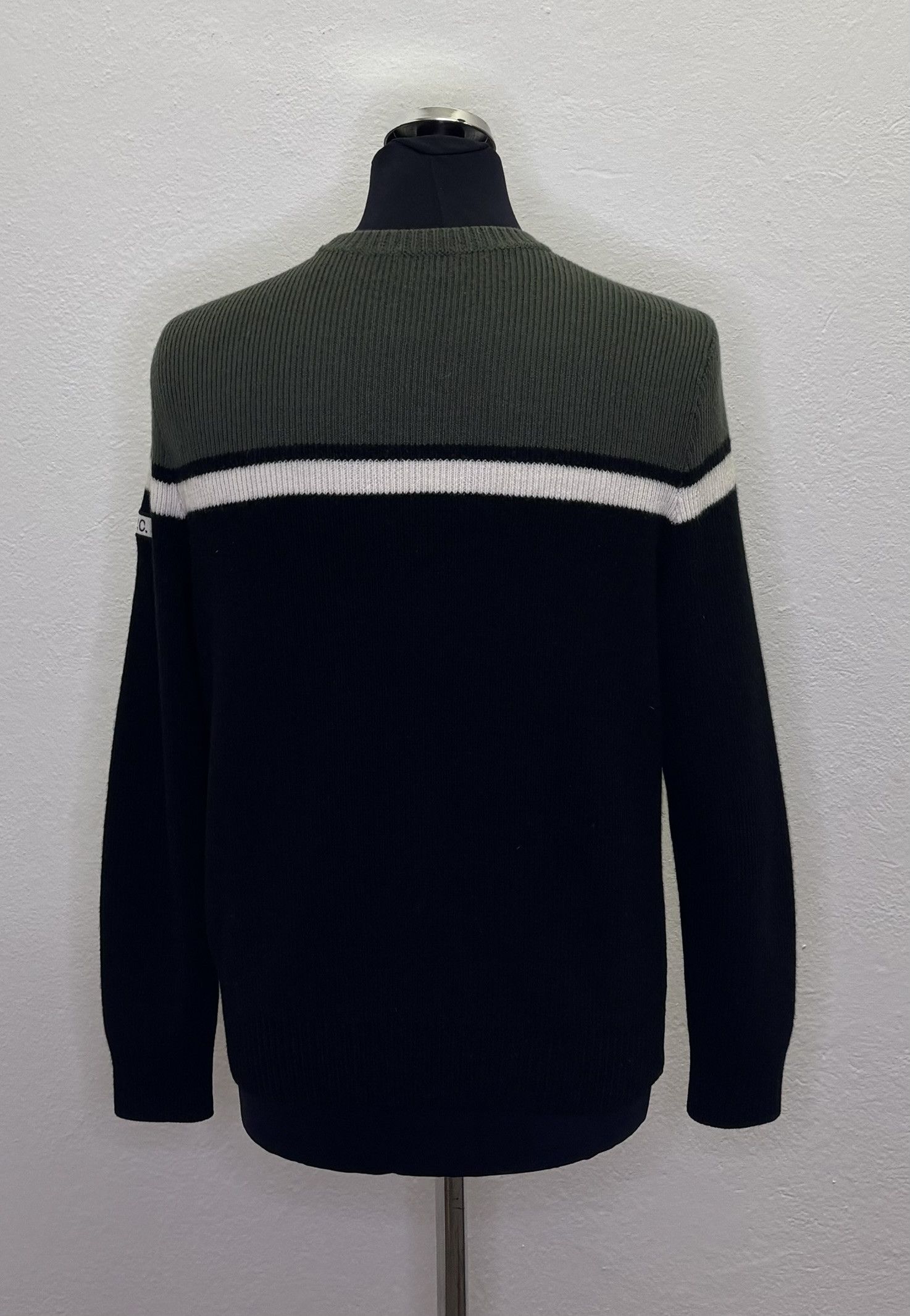 A.P.C. A.P.C Rue Madame Paris 100% Merino Wool sweater size M Size US M / EU 48-50 / 2 - 2 Thumbnail