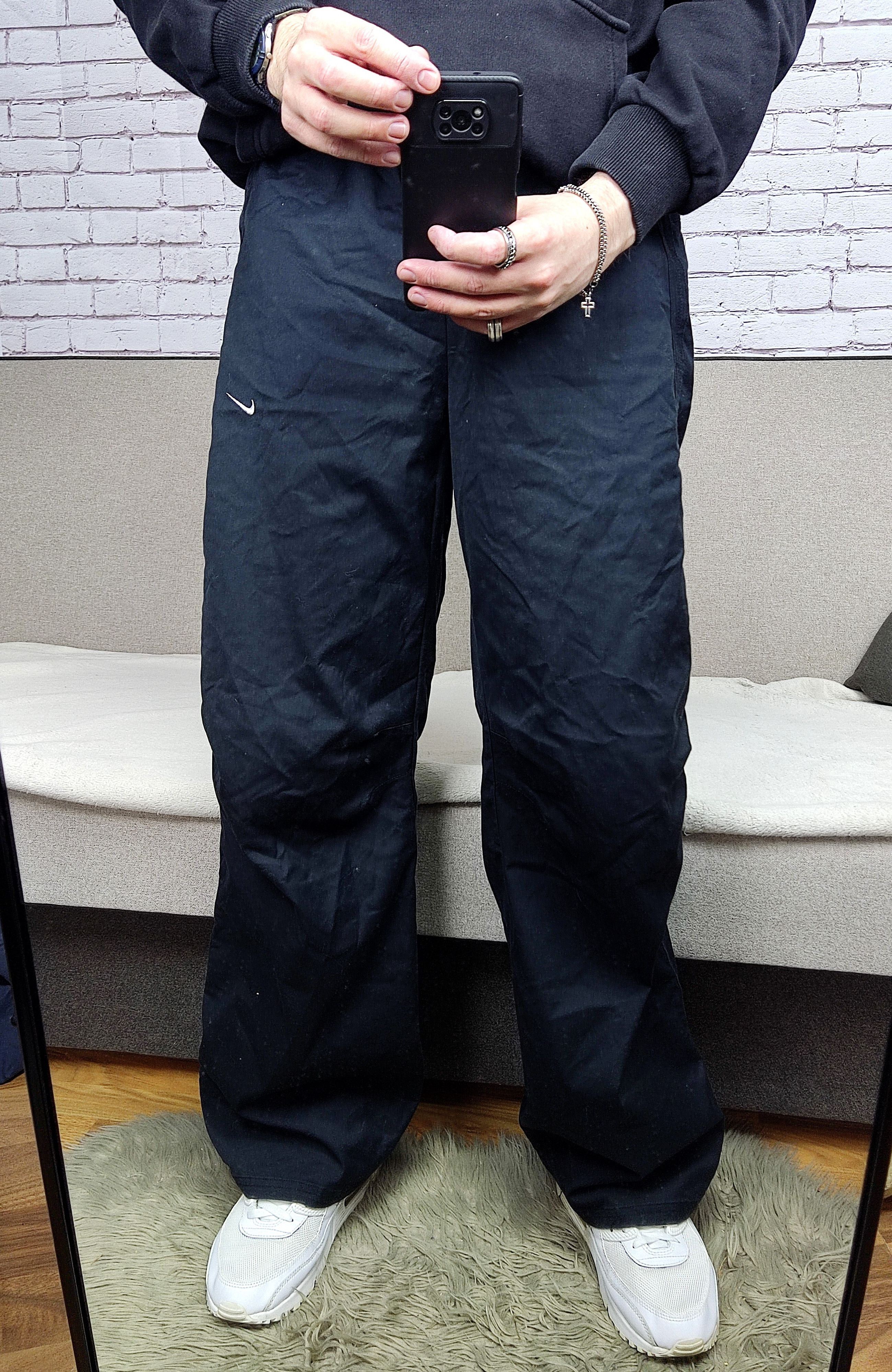 image of Y2K Nike Baggy Black Trackpants Sweatpants. Size - L, Men's