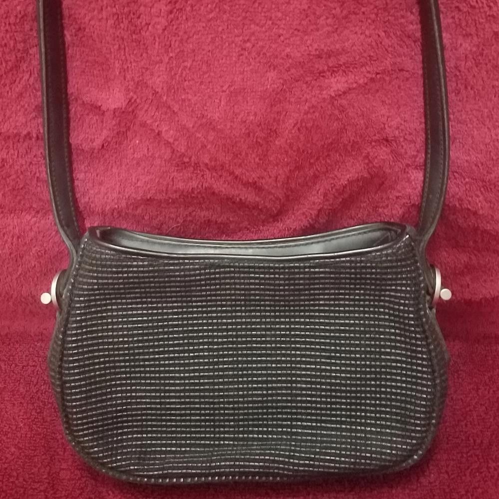 Designer Liz Claiborne Small Black Purse Size ONE SIZE - 1 Thumbnail