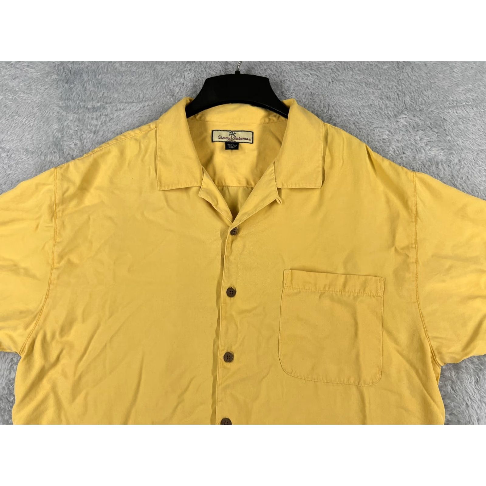 Tommy Bahama VINTAGE? No— Tommy Bahama Shirt Men XL Yellow Solid Button-Up Hawaiian Pocket Silk Button-Front Casual Aloha Beach Vacation Resort - Mens Size US XL / EU 56 / 4 - 5 Thumbnail