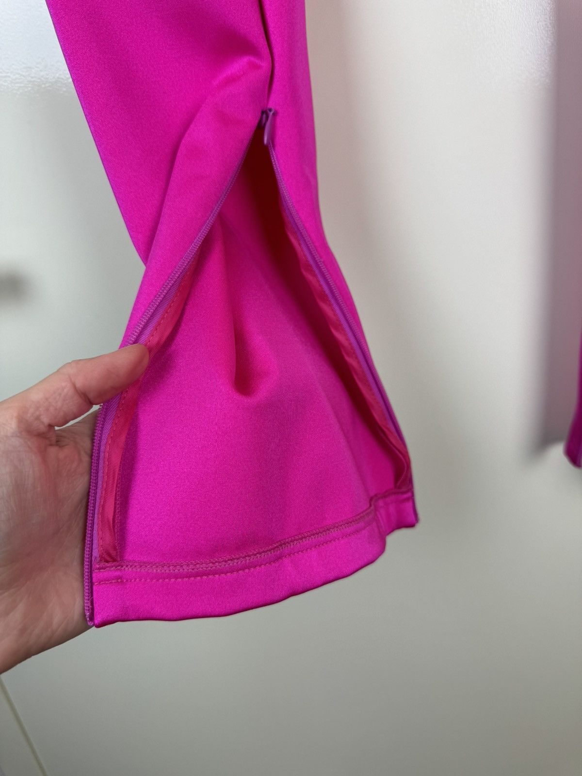 Balenciaga Balenciaga hot pink neon leggings slim trousers spandex XS Size 25" / US 0 / IT 36 - 7 Thumbnail