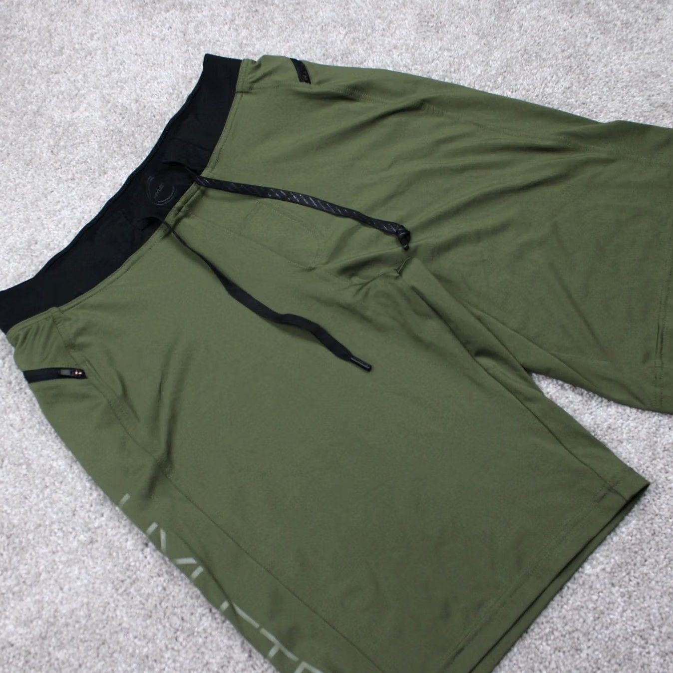 Vintage Hylete Shorts Men Small Green Polyester Stretch Drawstring Inseam 11" Athletic Bermuda Size US 29 - 3 Thumbnail