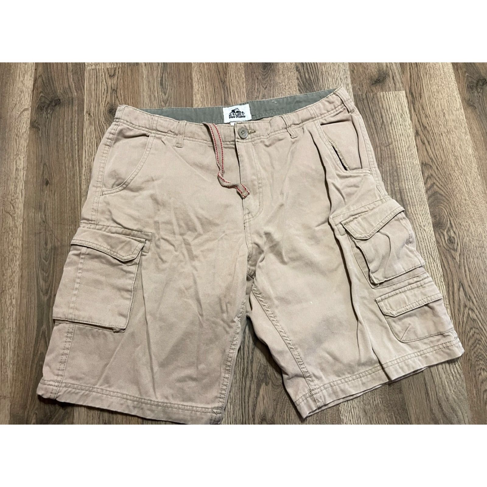 MILLY Old Mill Shorts Men 34 Khaki Cargo Shorts Multi Pockets Beige Beige Cargo Pockets 34 Mens Size US 34 / EU 50 - 2 Thumbnail