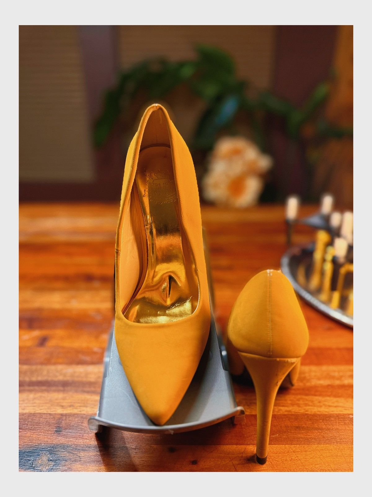 Other Chic Mustard Yellow Stiletto Heels Size US 6 / IT 36 - 1 Thumbnail