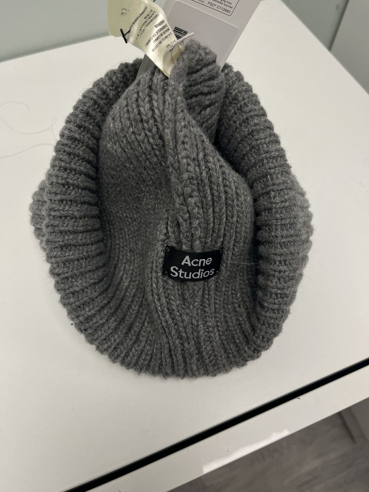 Acne Studios Pansy beanie. Size ONE SIZE - 2 Thumbnail