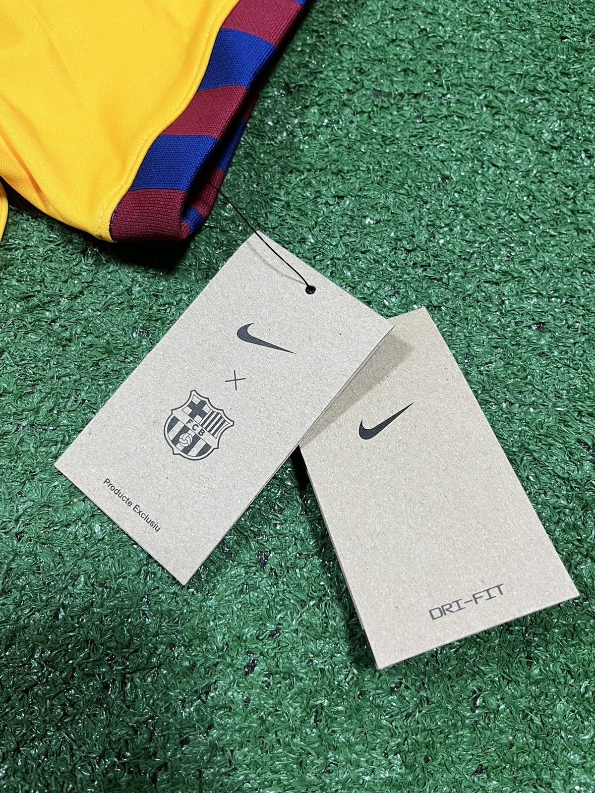Nike 2023/2024 FC BARCELONA FOURTH JERSEY Size US XXL / EU 58 / 5 - 5 Thumbnail