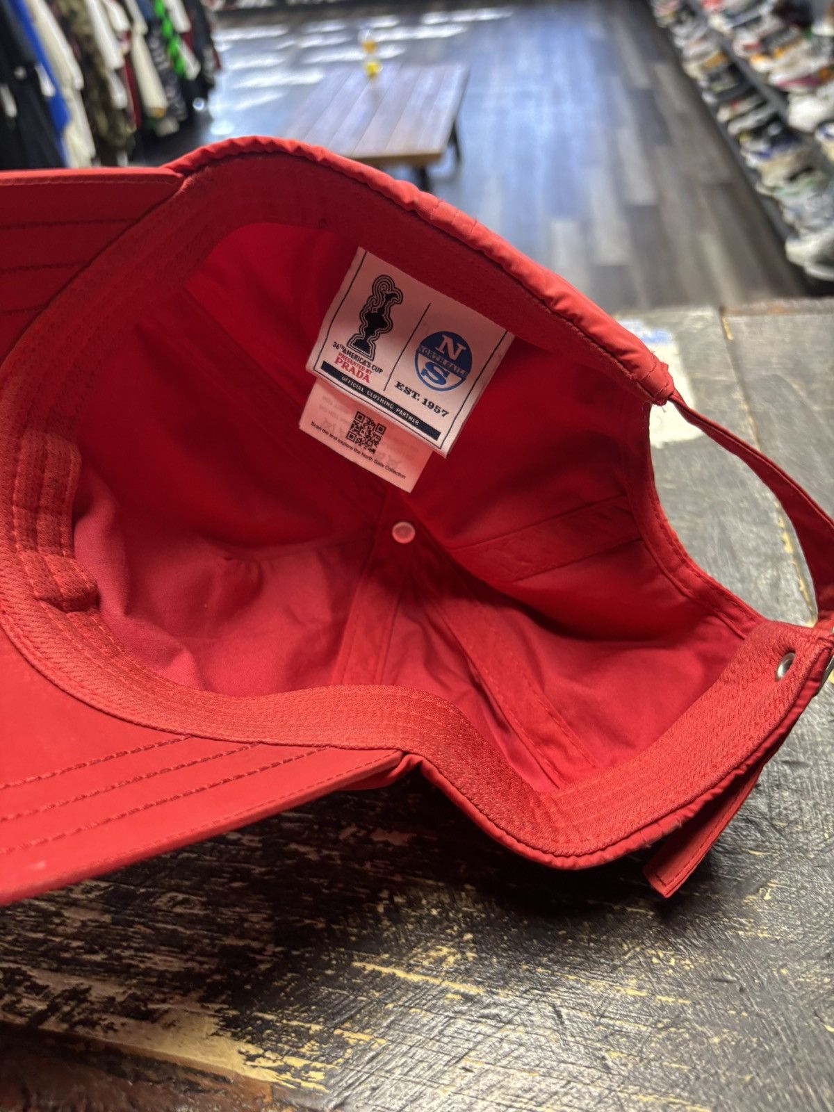 Prada Prada America’s Cup hat red Size ONE SIZE - 3 Thumbnail