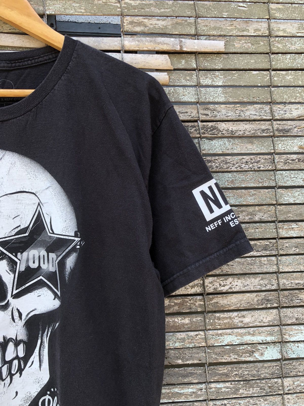 Band Tees Wiz Khalifa x Neff Company Blacc Hollywood Skull Tshirt Size US L / EU 52-54 / 3 - 6 Thumbnail