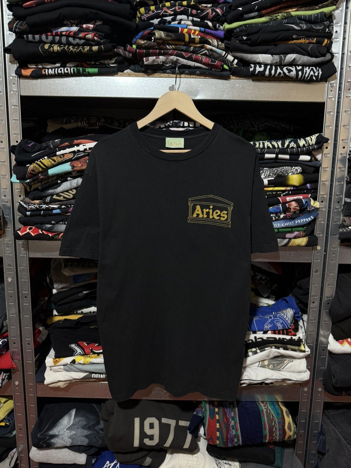 Aries Aries Heavy Cotton Black T-shirt Luxury Streetwear Designer Size US L / EU 52-54 / 3 - 1 Thumbnail