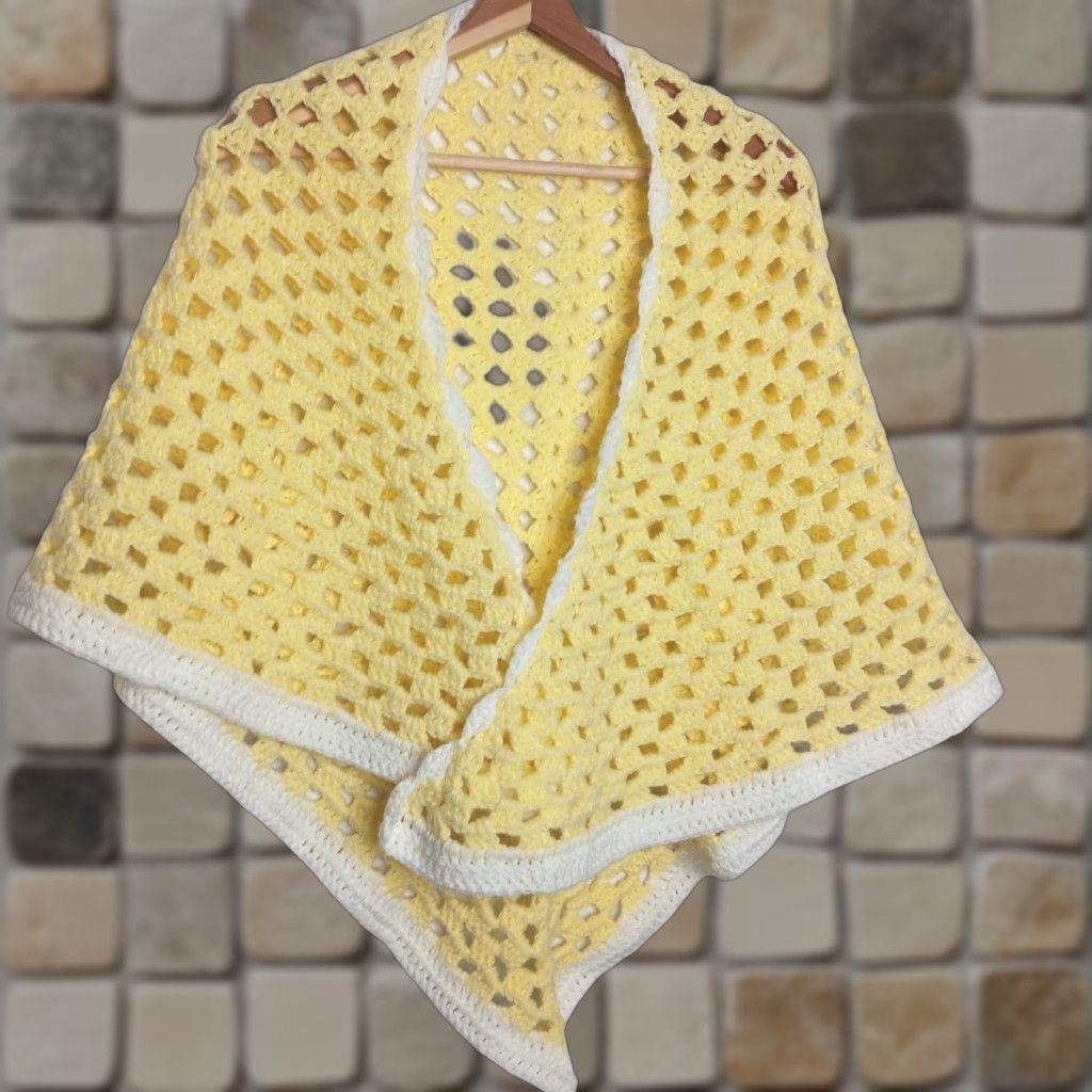 Vintage VINTAGE Shawl Women Small Teen 35" 59" Yellow Crochet Handmade Granny Cottagecore Shawl/Wrap Easter 2020s Womens Size ONE SIZE - 1 Thumbnail