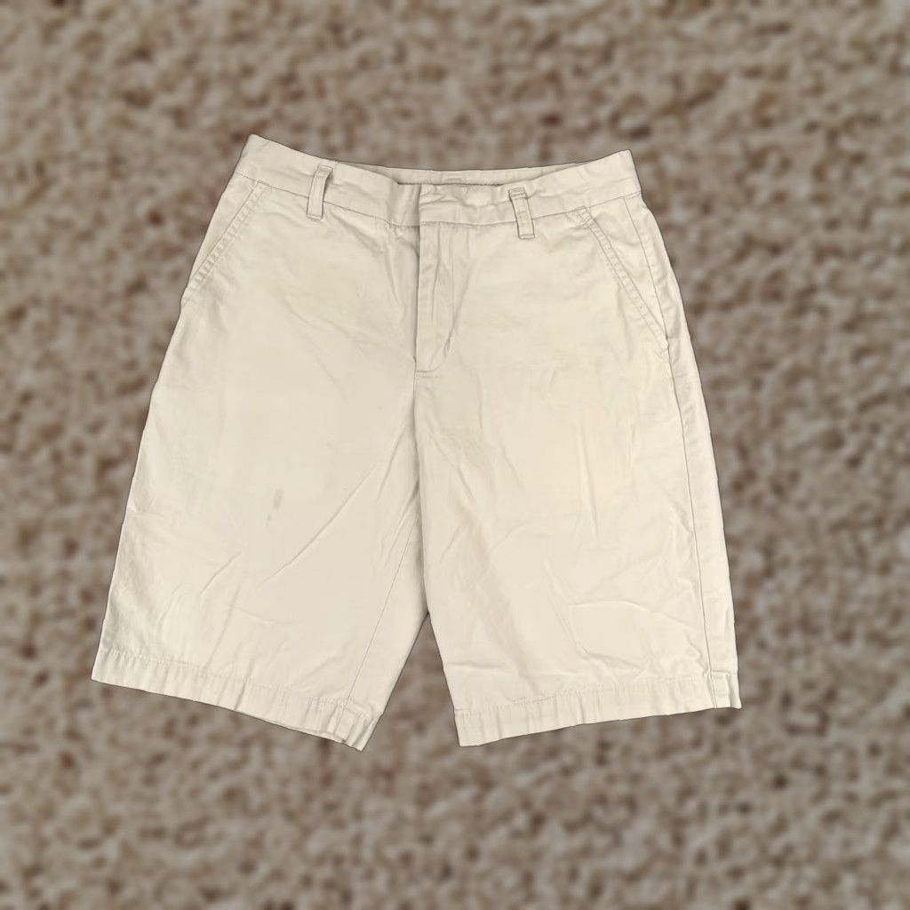 Patagonia Patagonia Men Shorts Chino Casual 28 Beige Cotton Nylon Flat Front 11 Inseam Regular Pockets Logo Cargo Pocket Vintage No Size US 28 / EU 44 - 1 Thumbnail