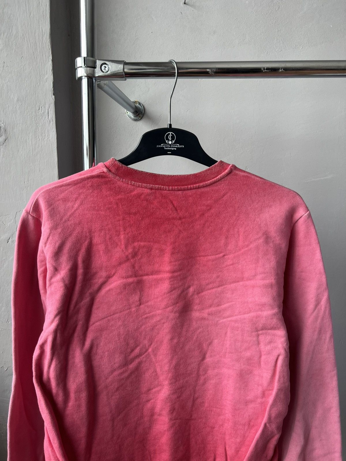 Versace Jeans Couture Versace Jeans MENS PINK BIG LOGO FADED SWEATSHIRT SIZE M Size US M / EU 48-50 / 2 - 18 Thumbnail