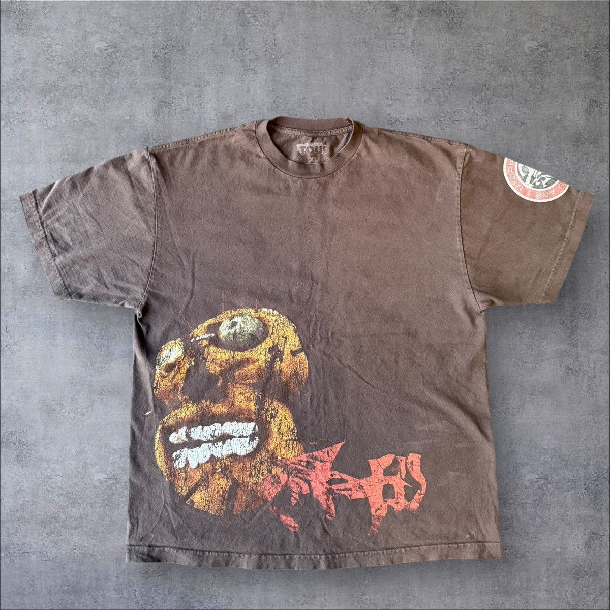 Travis Scott USED TRAVIS SCOTT CACTUS JACK UTOPIA VIP TEE SIZE XL Size US XL / EU 56 / 4 - 1 Thumbnail