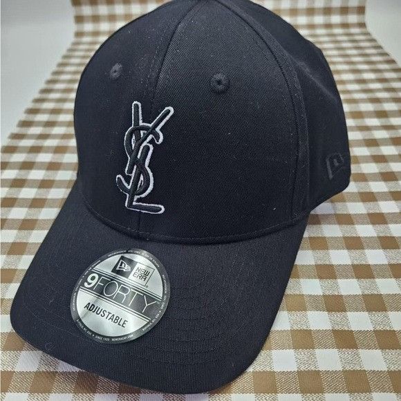 帽子 saint laurent new era YSL logo cap NEW ERA CASSANDRE CAP IN CANVAS in White | Saint Laurent | YSL EN-US