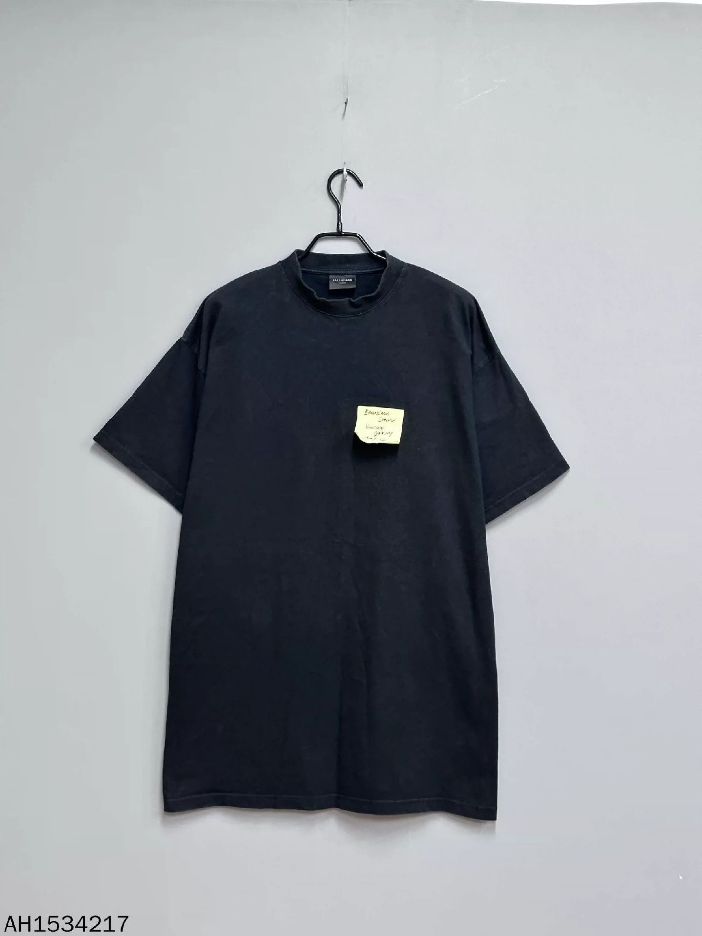 Balenciaga Short sleeved with sticky notes