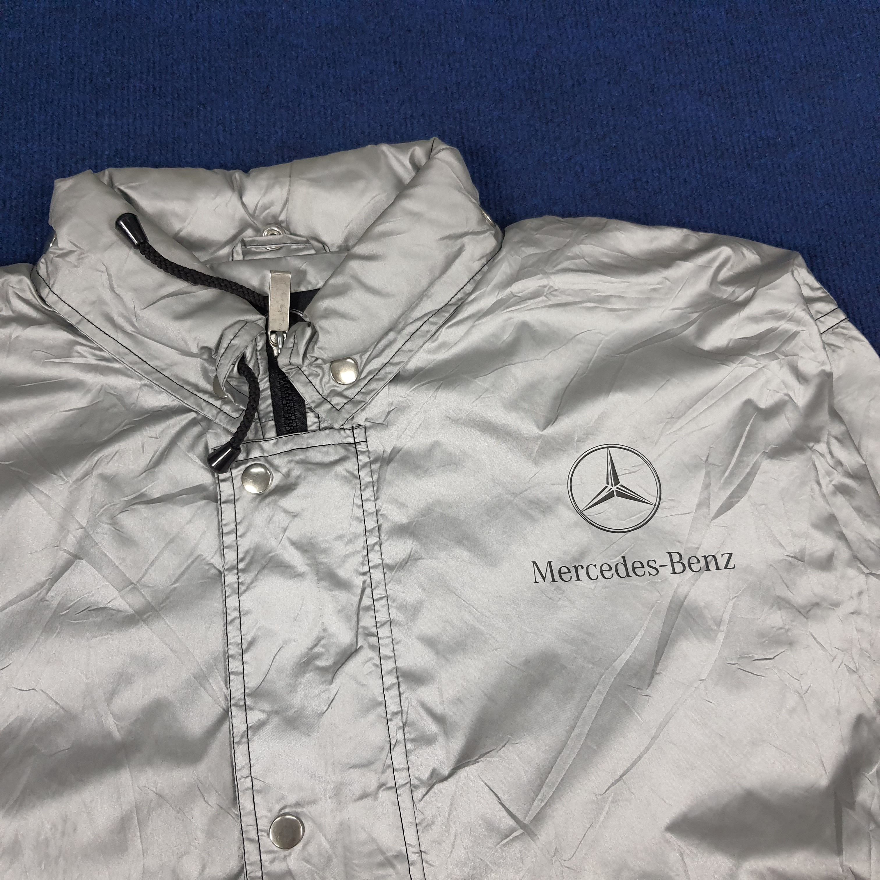 Mercedes-Benz × Vintage Vintage Mercedes Benz Safety Reflection Raincoat Windbreaker Size US XXL / EU 58 / 5 - 2 Thumbnail