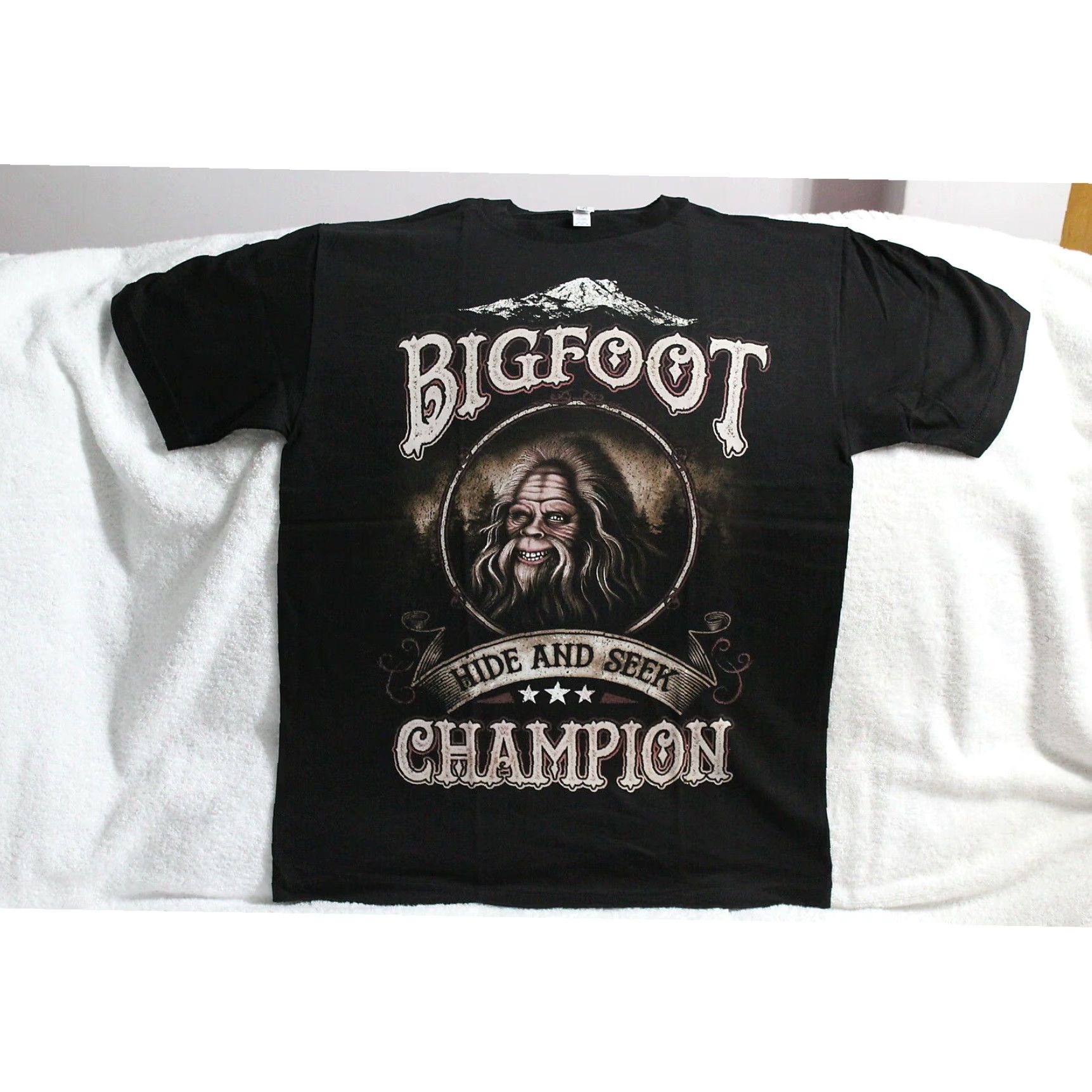 Champion Bigfoot Sasquatch Funny Mens T-Shirt Black 100% Cotton Size US XL / EU 56 / 4 - 1 Thumbnail