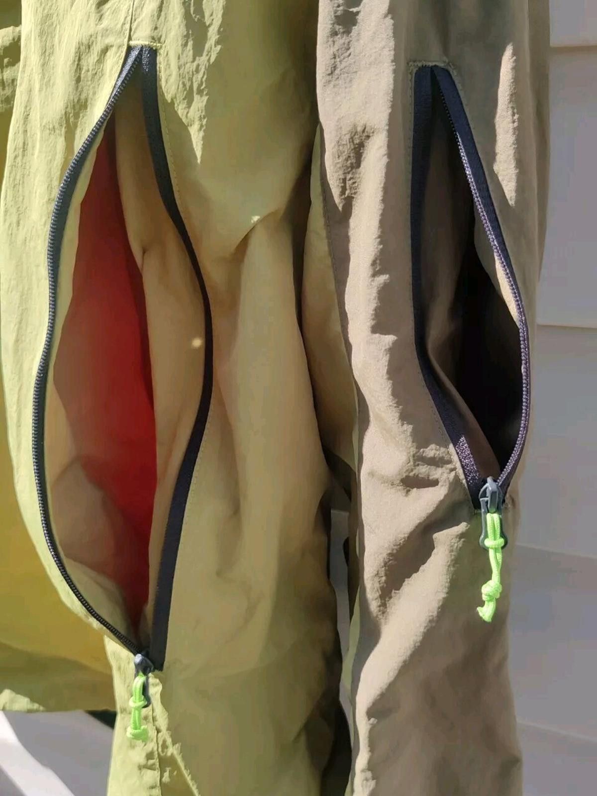 Casio CASEI Windbreaker Rain Jacket Medium Hooded Green Pockets Size US M / EU 48-50 / 2 - 7 Thumbnail