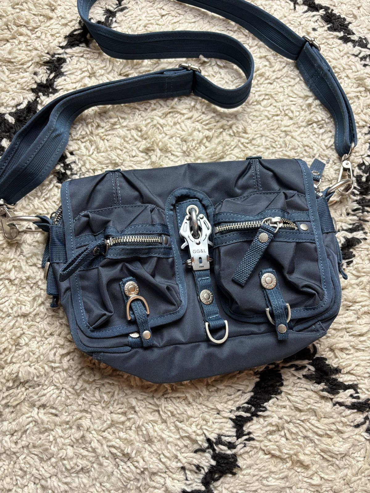 George Gina & Lucy George Gina & Lucy Vintage GGL Shoudler Bag Y2K Simplyjoy Size ONE SIZE - 4 Thumbnail