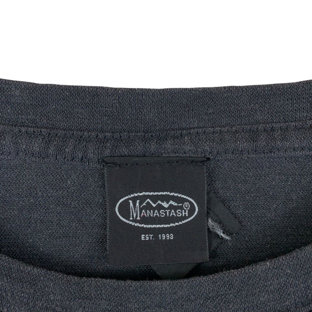 Manastash × Vintage Vintage MANASTASH black on black centre logo embroidery tee Size US M / EU 48-50 / 2 - 3 Thumbnail