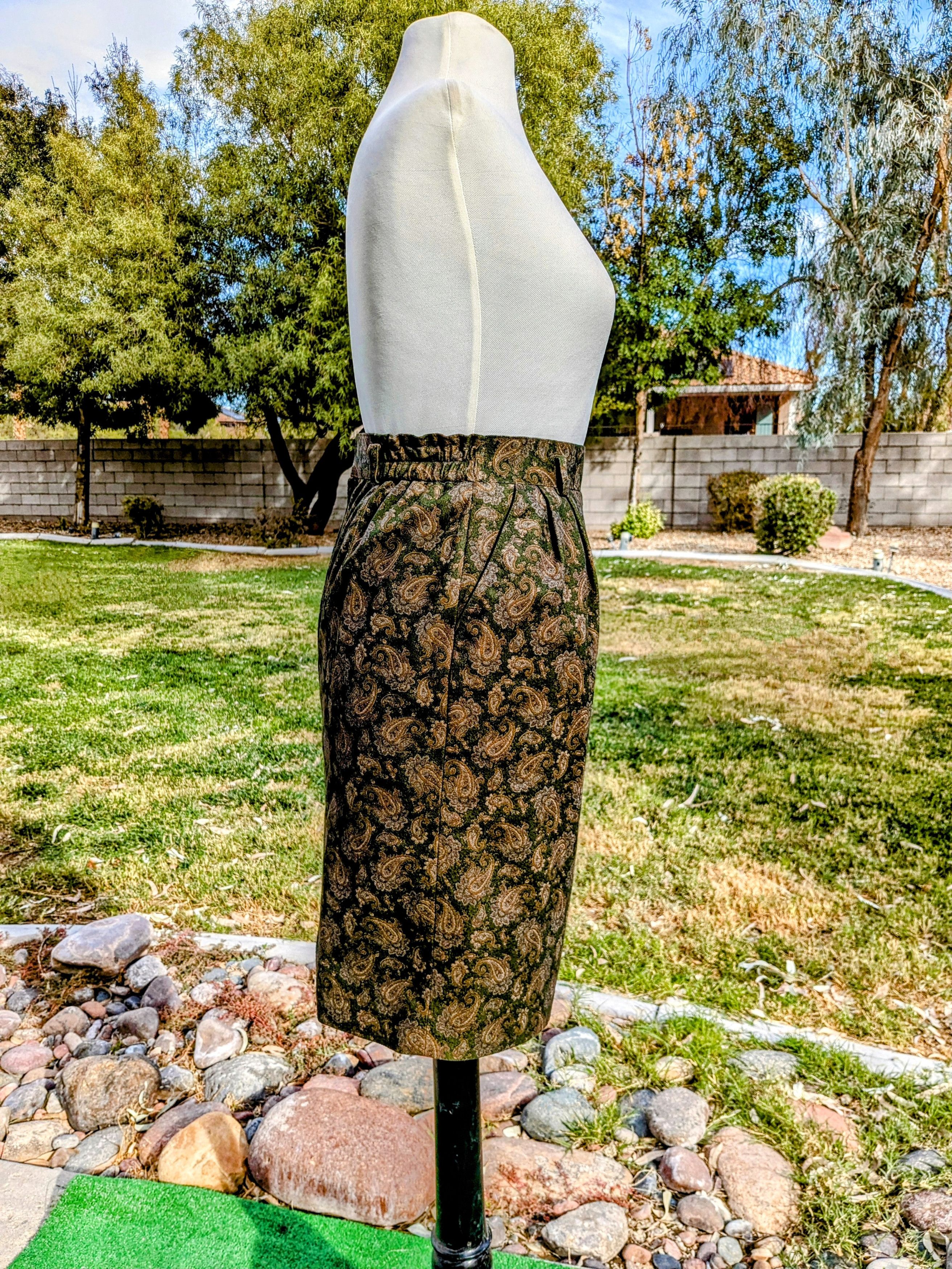 Vintage 1970s Vintage Miss York Reine Petite Paisley Japanese Skirt Size 26" / US 2 / IT 38 - 3 Thumbnail