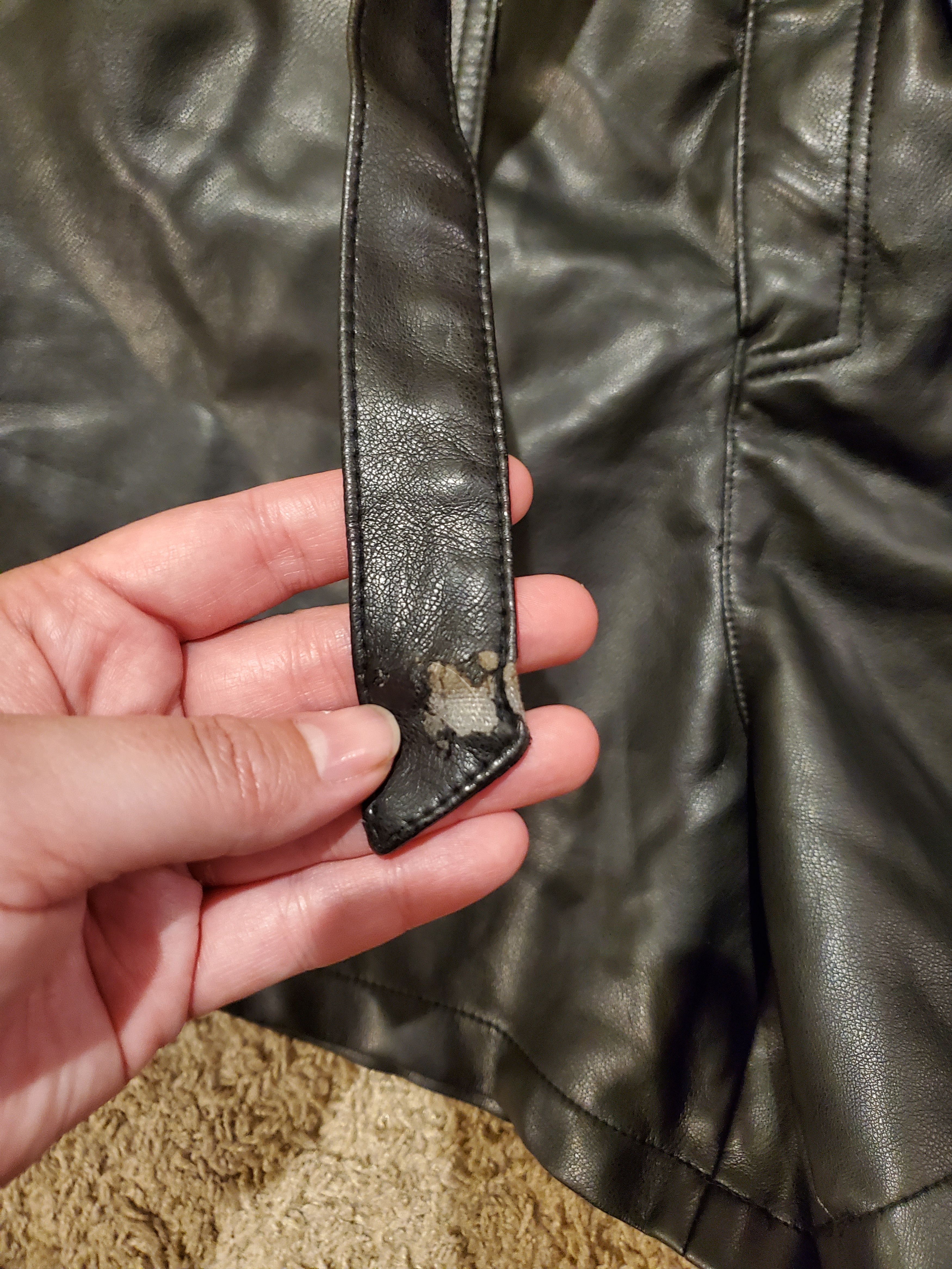 Other Bagatelle high-waisted black faux leather shorts (size M) Size 30" / US 8 / IT 44 - 5 Thumbnail