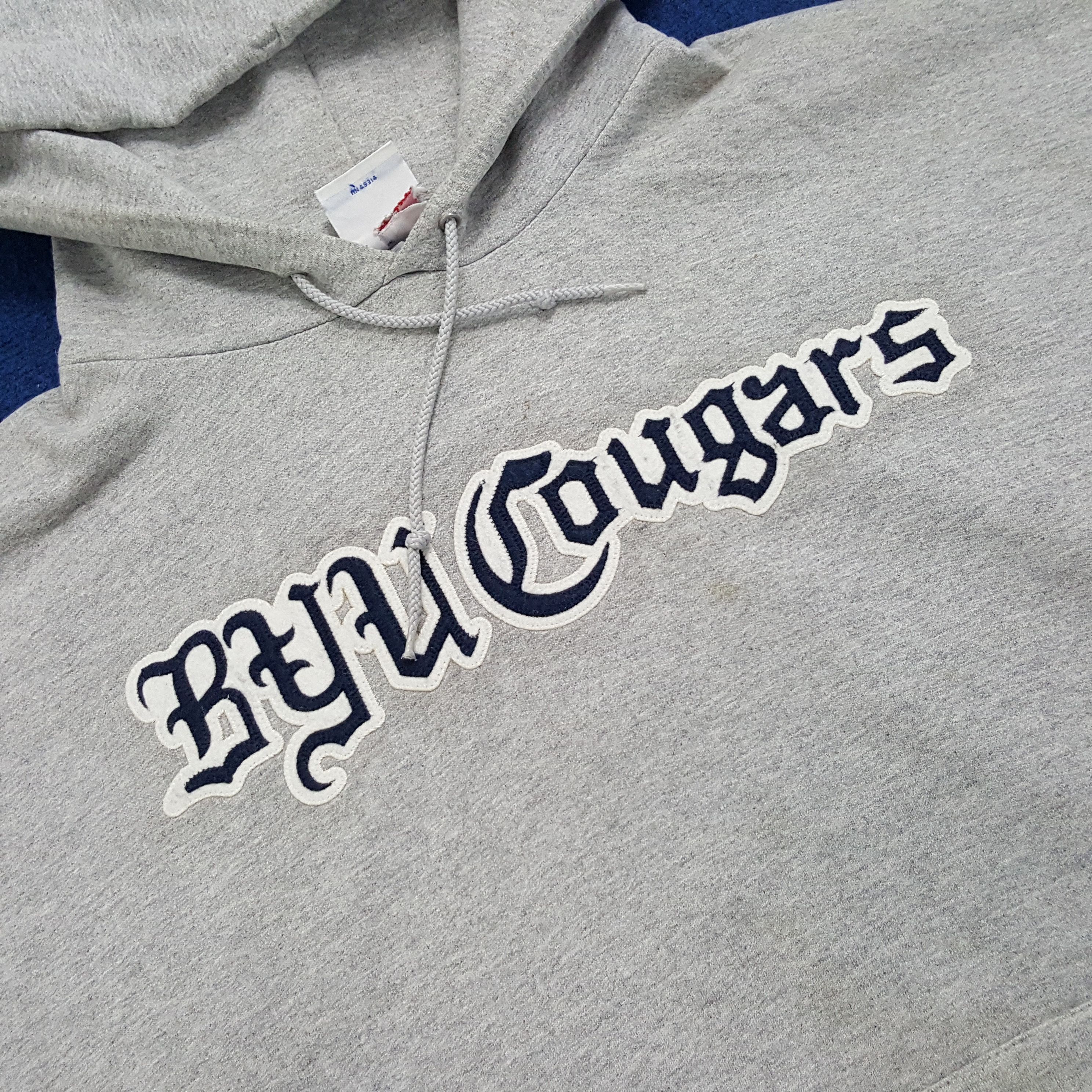 Champion × Vintage Vintage Byu Cougars America Football Team NFL Hoodies Size US XL / EU 56 / 4 - 2 Thumbnail