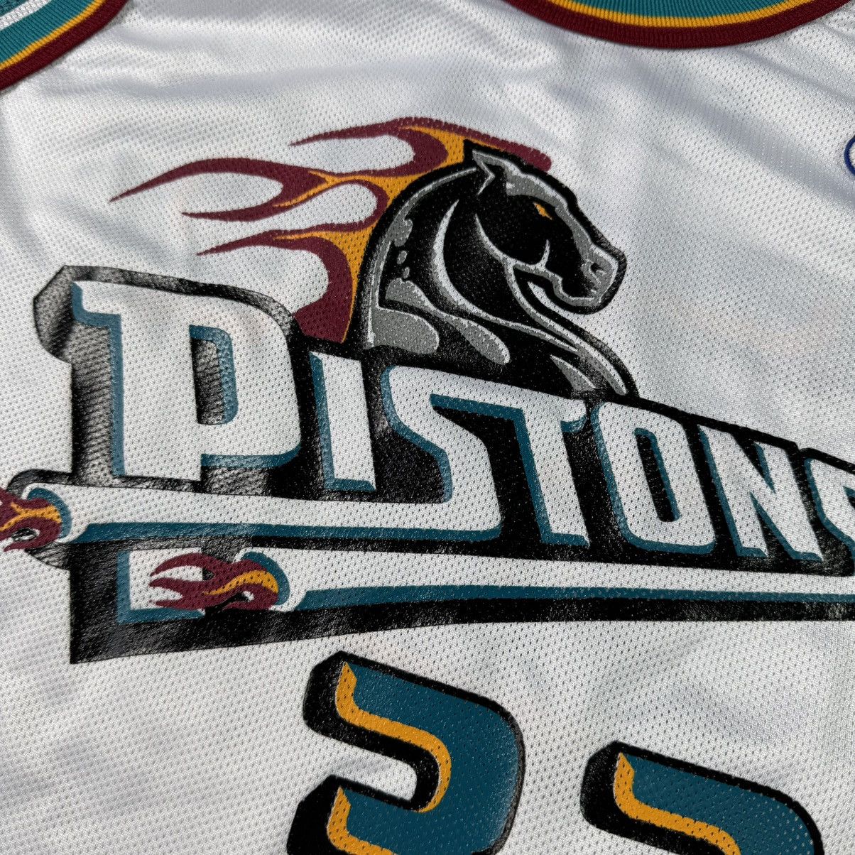 Champion × NBA × Vintage Detroit Pistons #33 Grant Hill Vintage Champion 1997 Jersey Size US XL / EU 56 / 4 - 7 Thumbnail