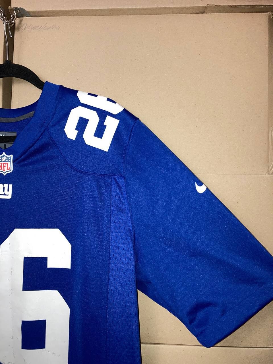 Nike VINTAGE NEW YORK GIANTS BARKLEY #26 NFL FOOTBALL NIKE JERSEY Size US L / EU 52-54 / 3 - 9 Thumbnail