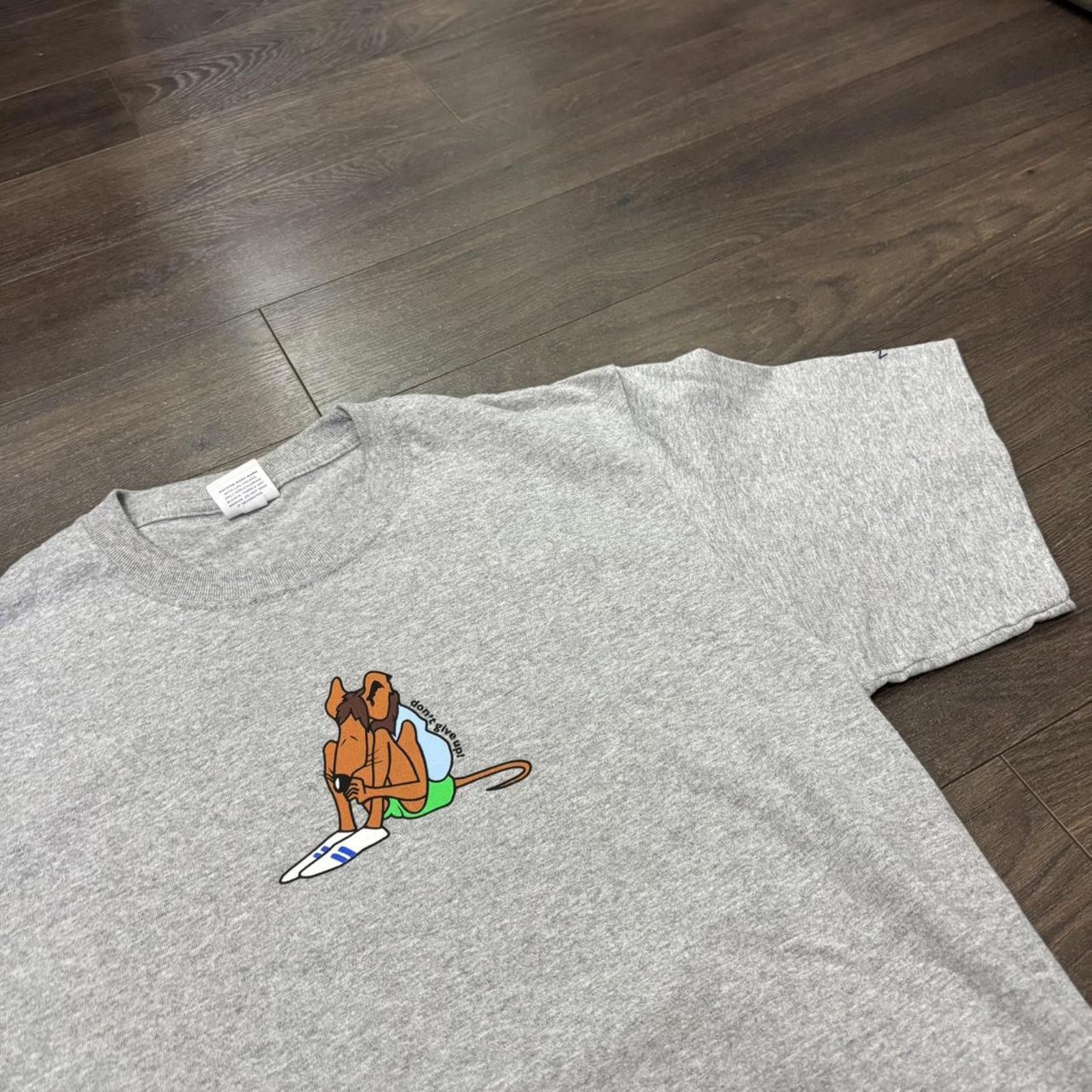 Noah Noah don’t give up Dover street year of the rat t shirt Size US M / EU 48-50 / 2 - 2 Thumbnail